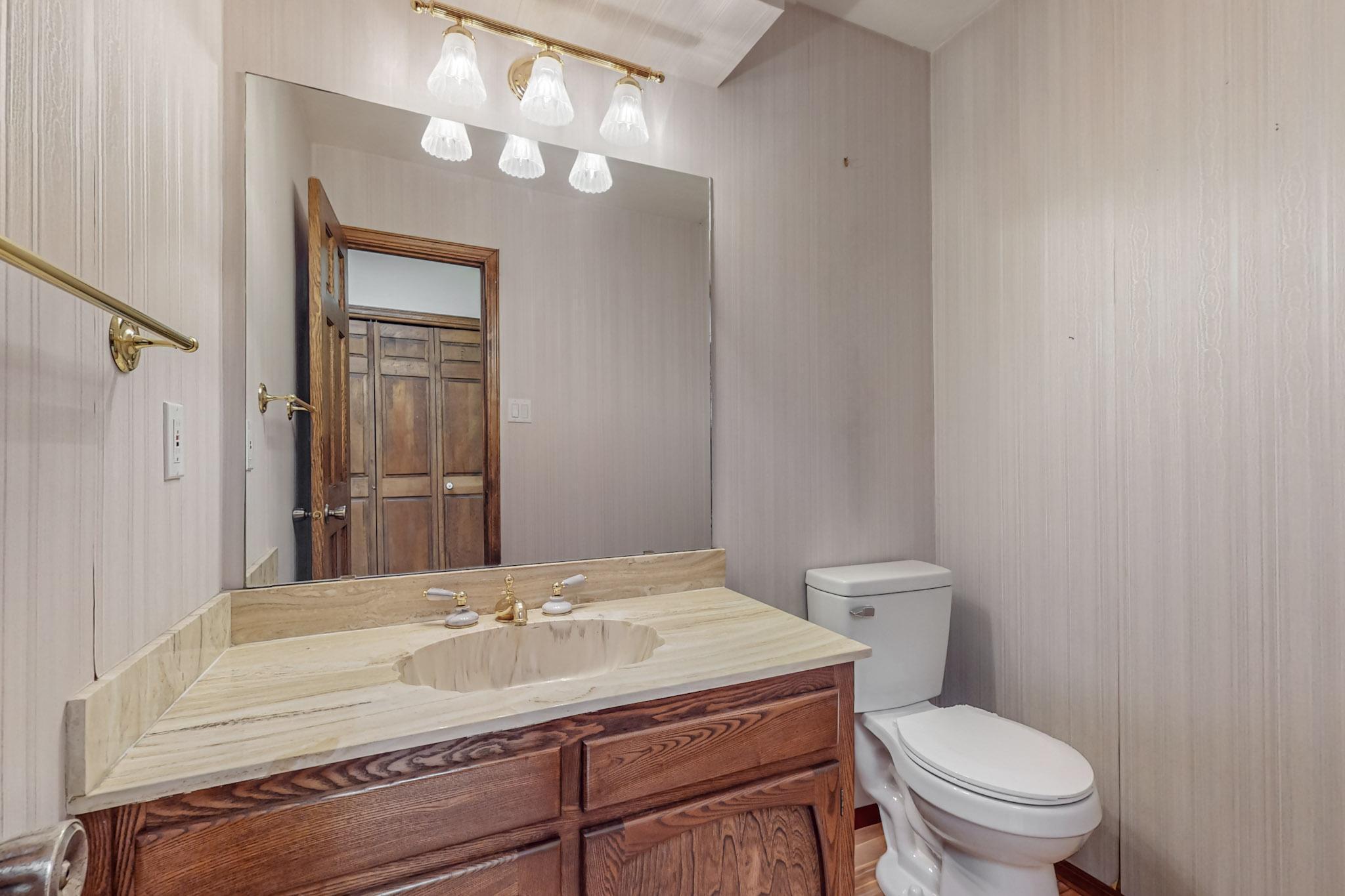 13301 Sunset Canyon Drive NE