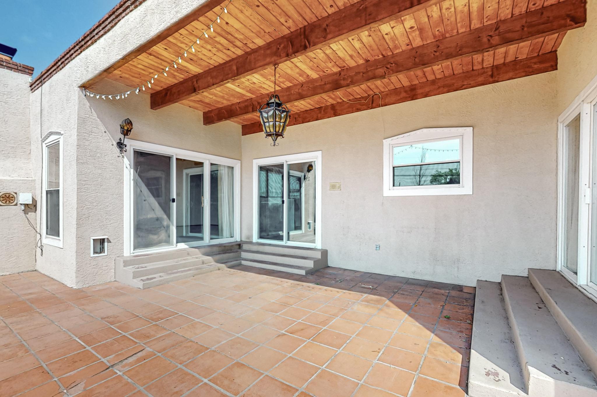 13301 Sunset Canyon Drive NE