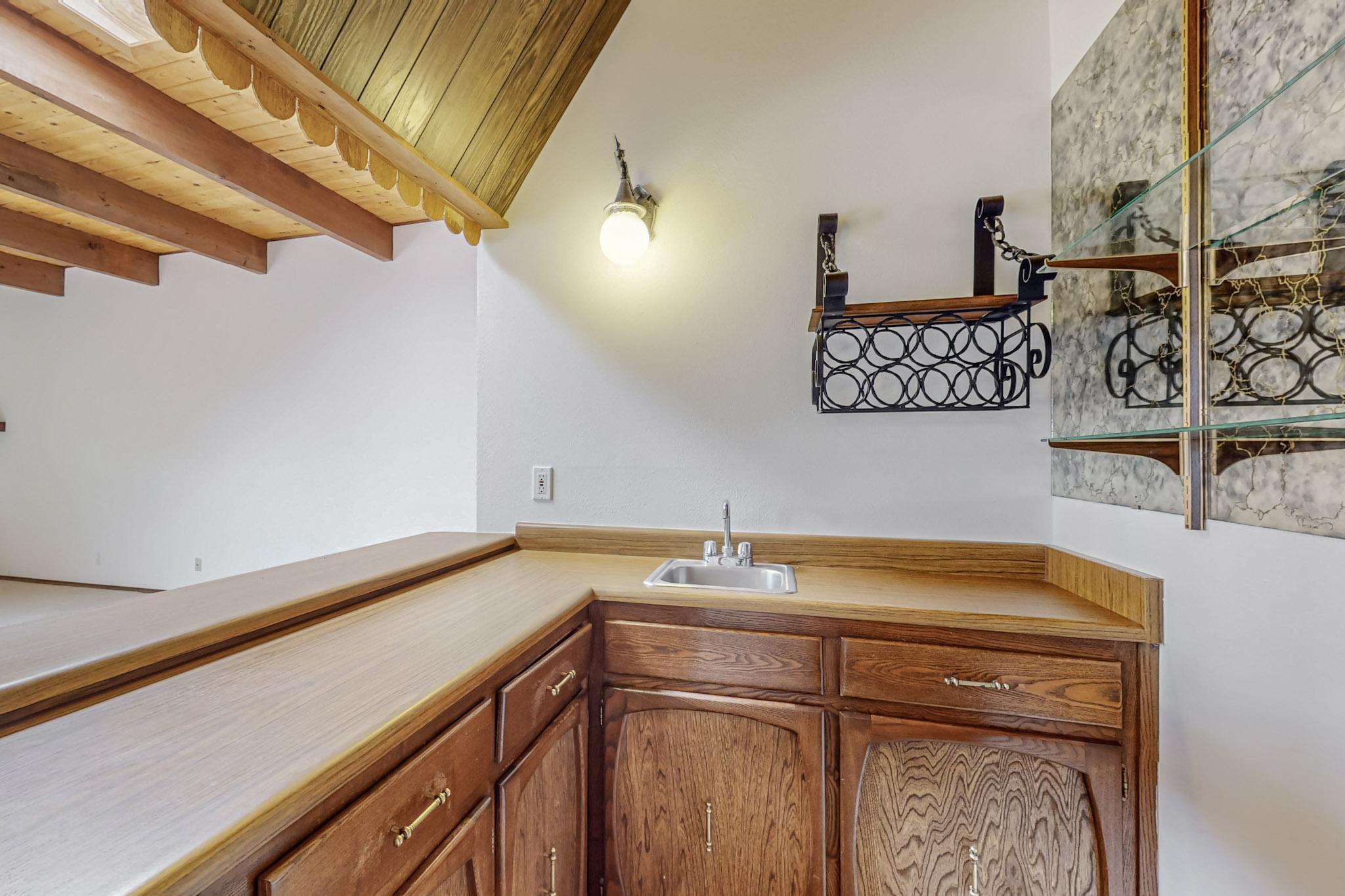 13301 Sunset Canyon Drive NE