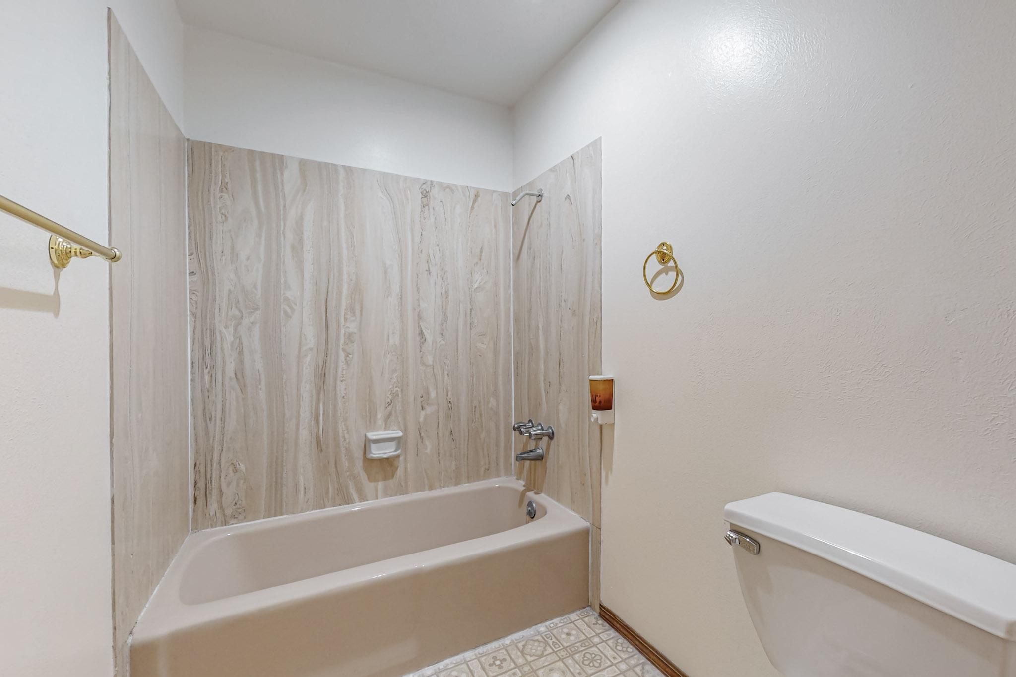 13301 Sunset Canyon Drive NE