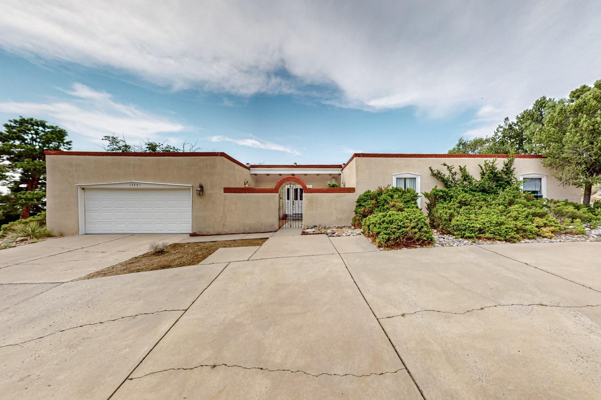 13301 Sunset Canyon Drive NE