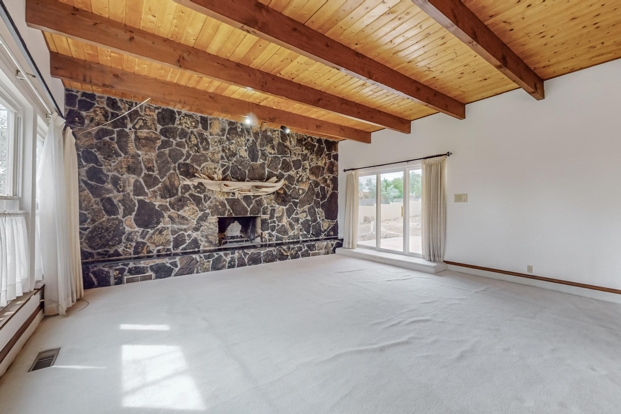 13301 Sunset Canyon Drive NE