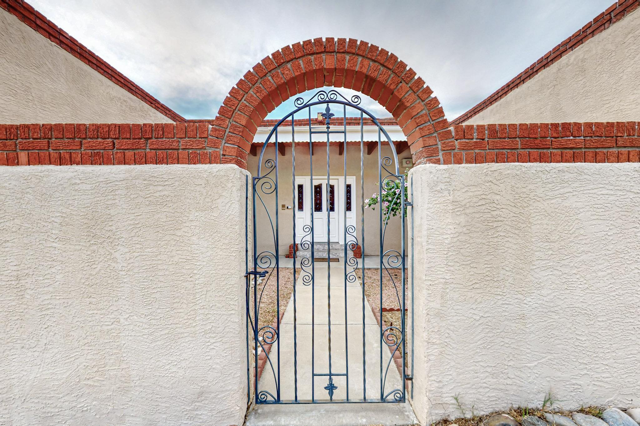 13301 Sunset Canyon Drive NE