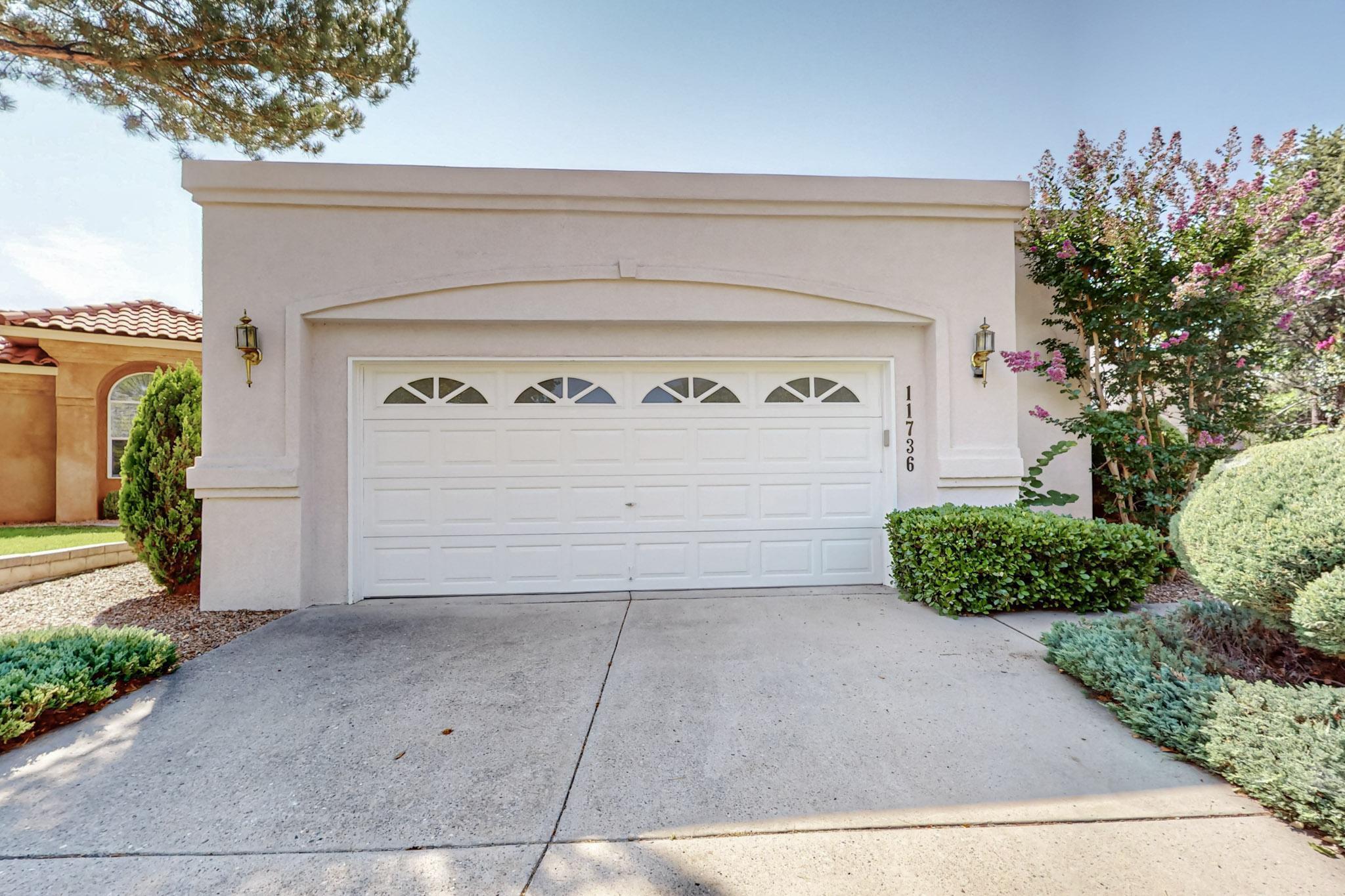 11736 Sky Valley Way NE