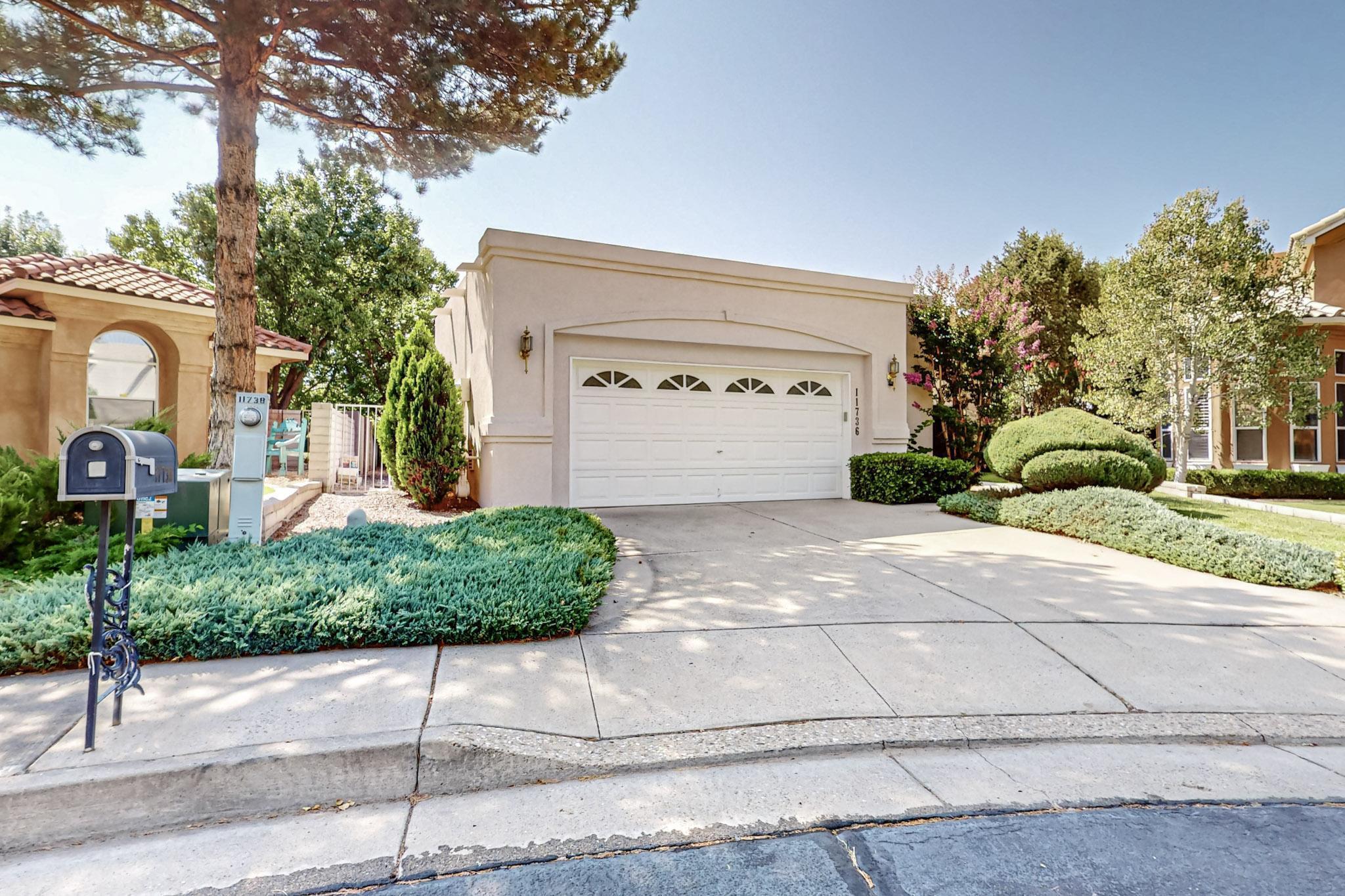 11736 Sky Valley Way NE