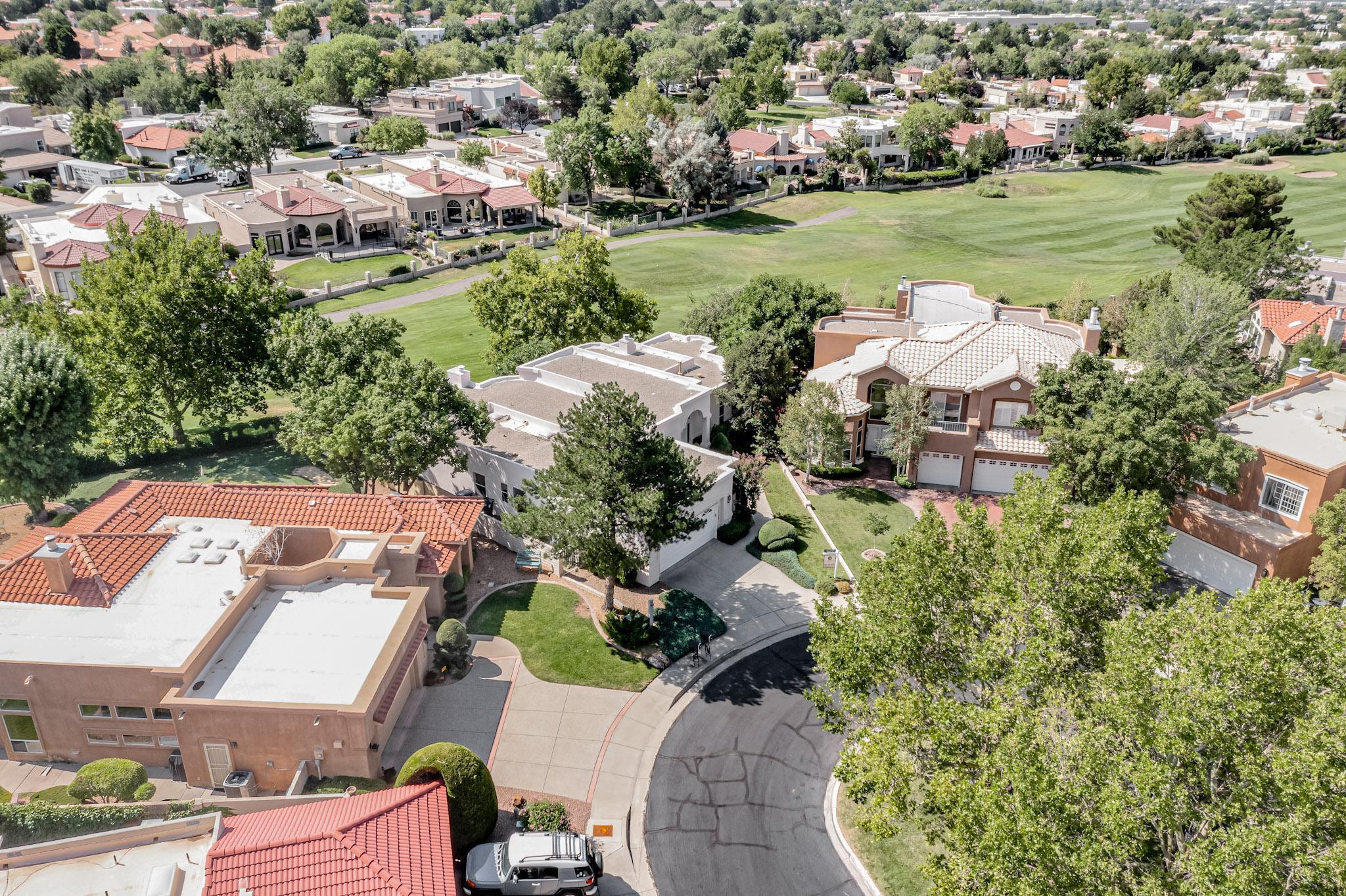 11736 Sky Valley Way NE