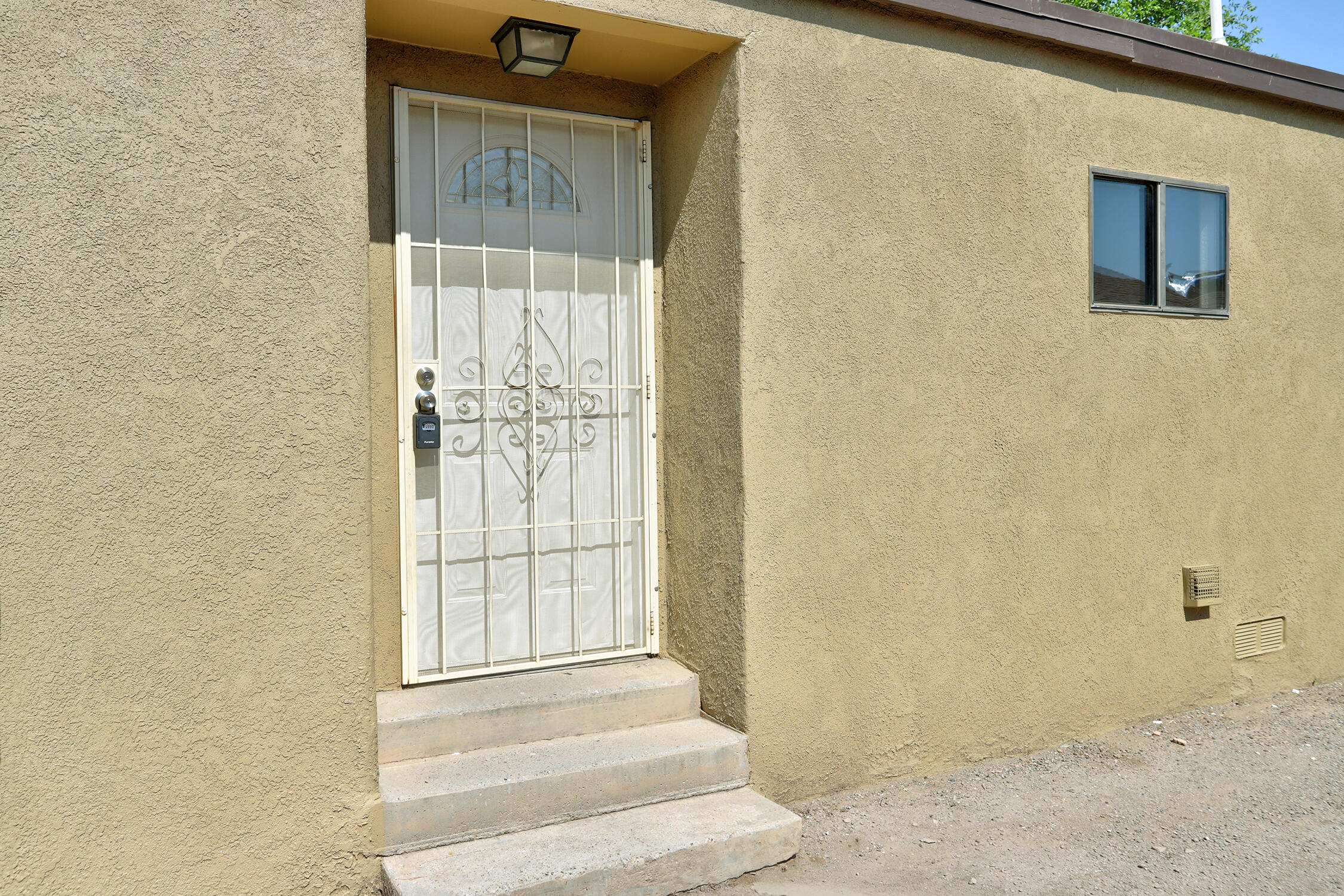 1365 Young Avenue SW