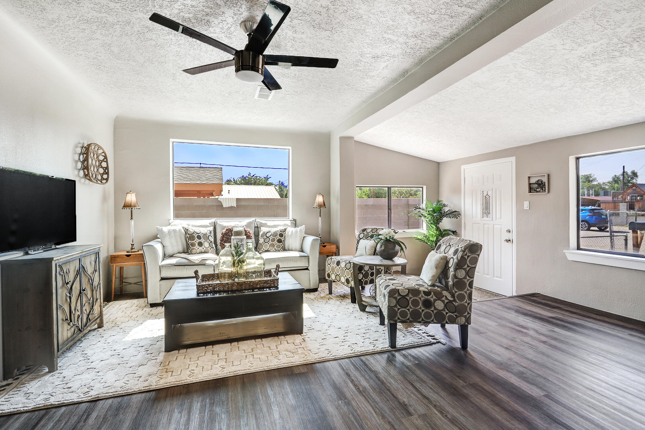 1365 Young Avenue SW