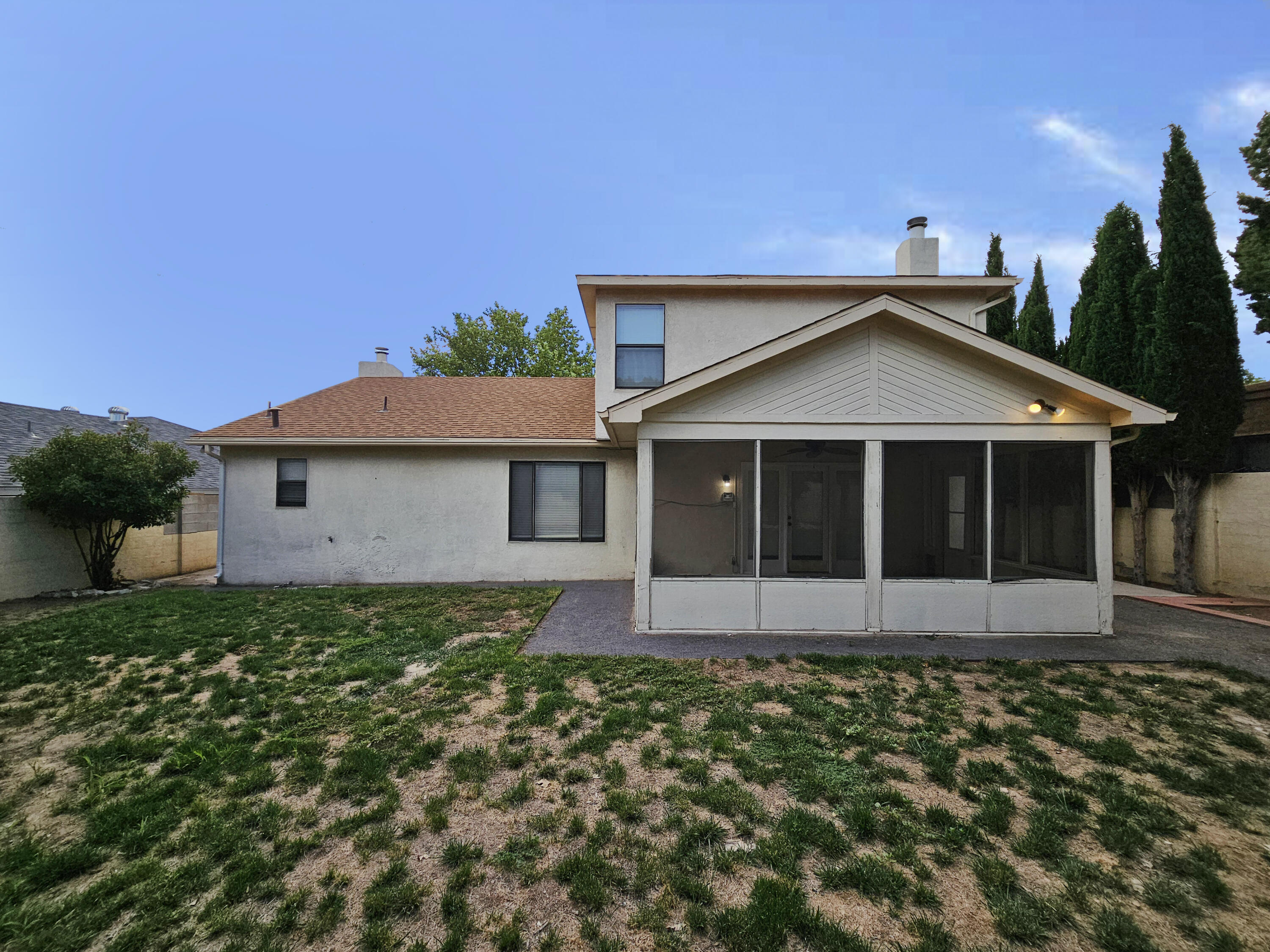 9508 Cargo Avenue NE