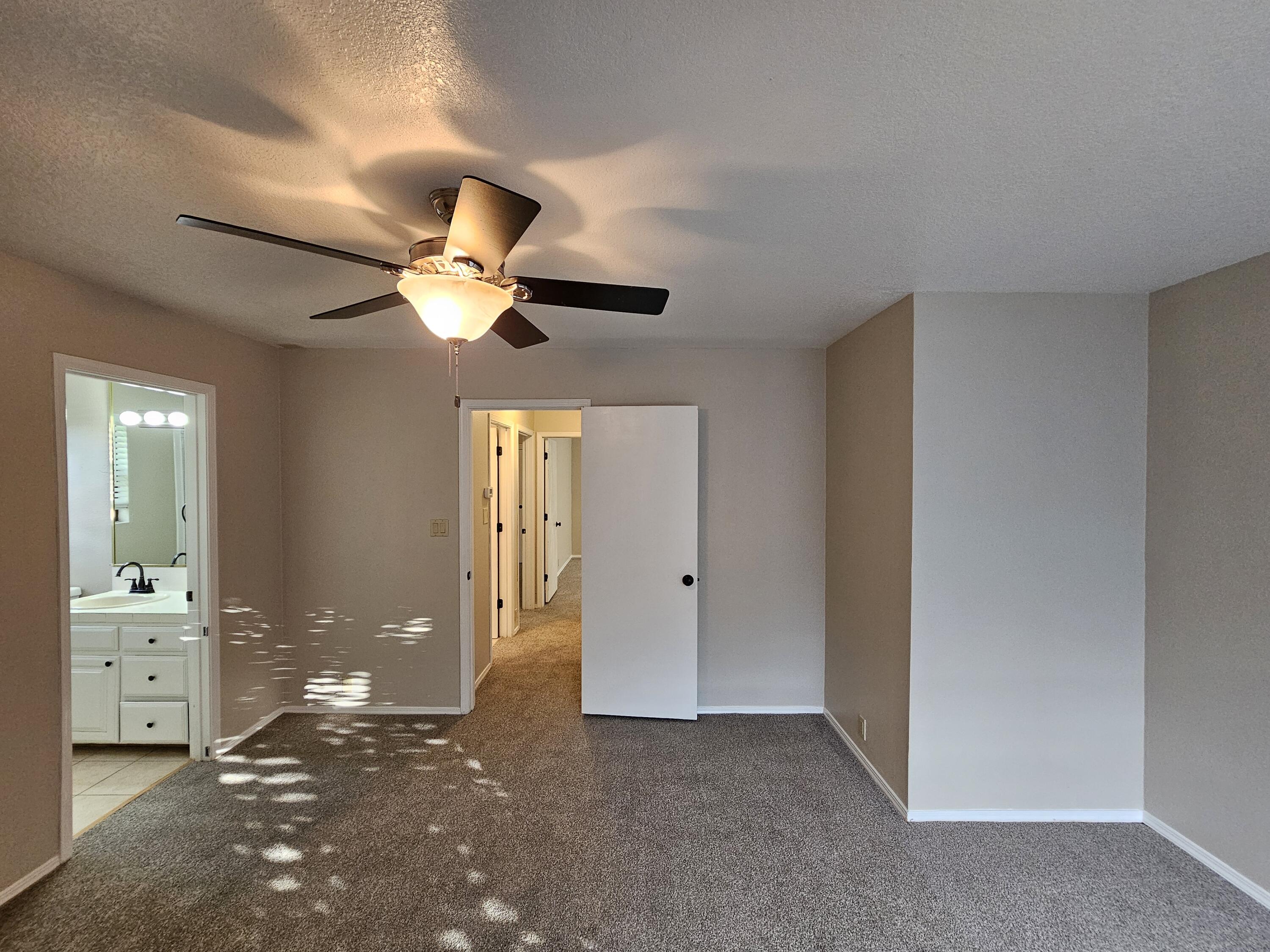 9508 Cargo Avenue NE