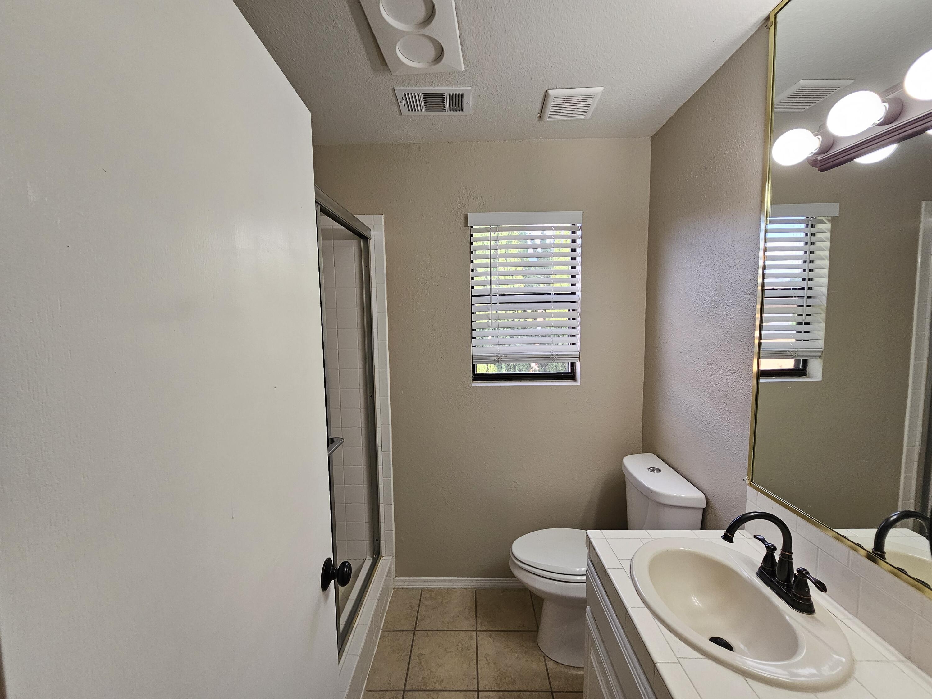 9508 Cargo Avenue NE