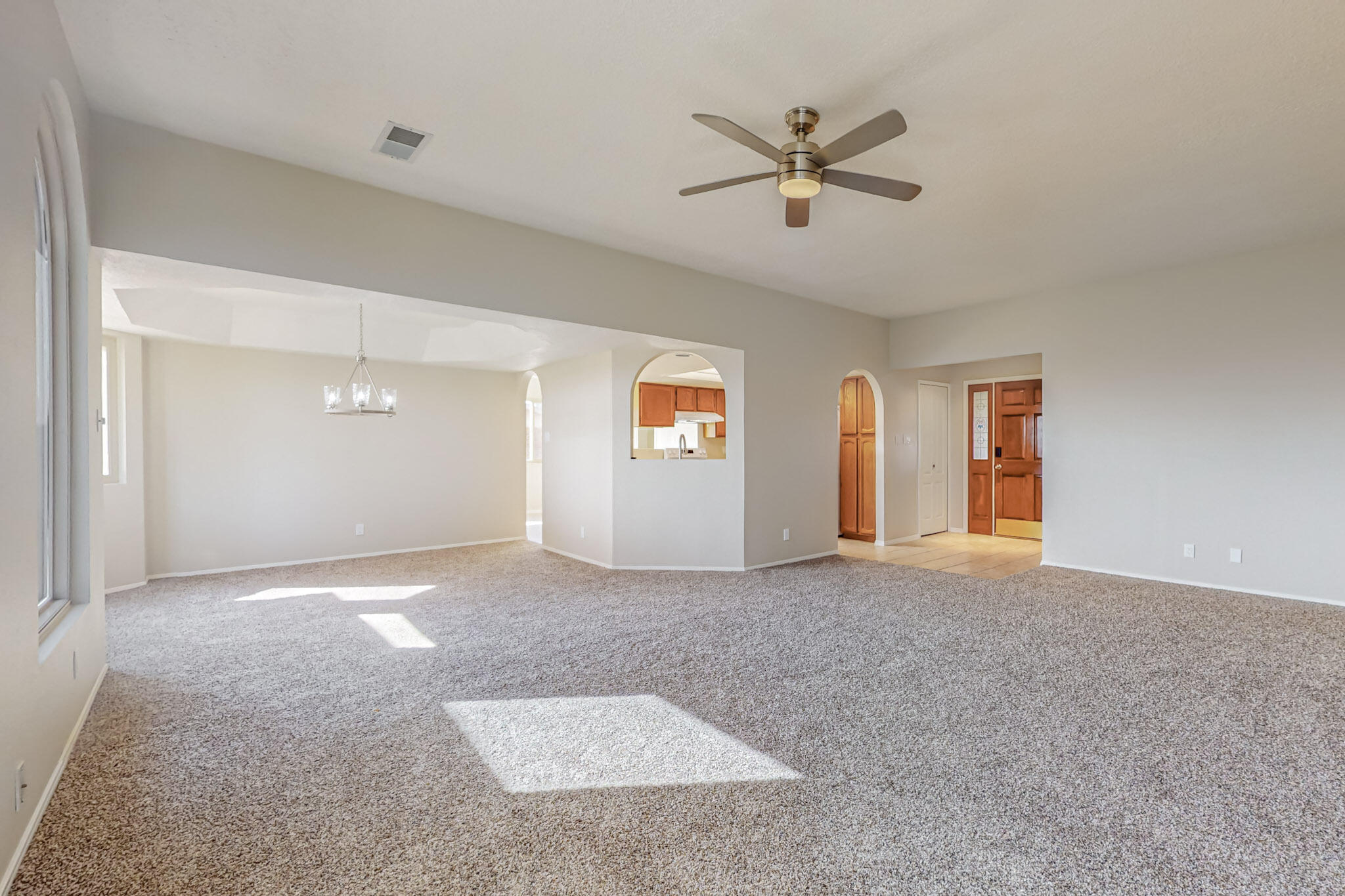 6394 Roadrunner Loop NE