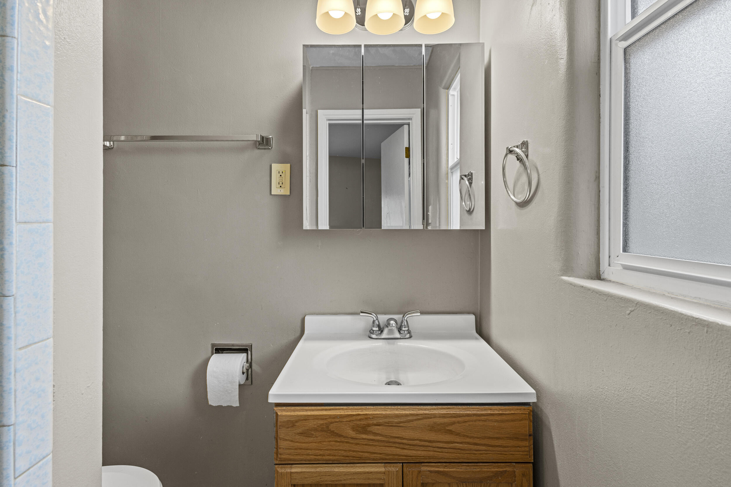 3208 San Pedro Drive NE