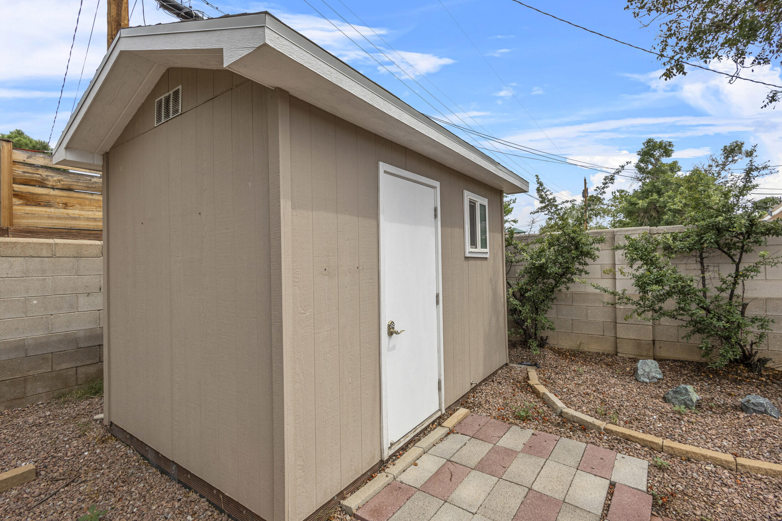 3208 San Pedro Drive NE