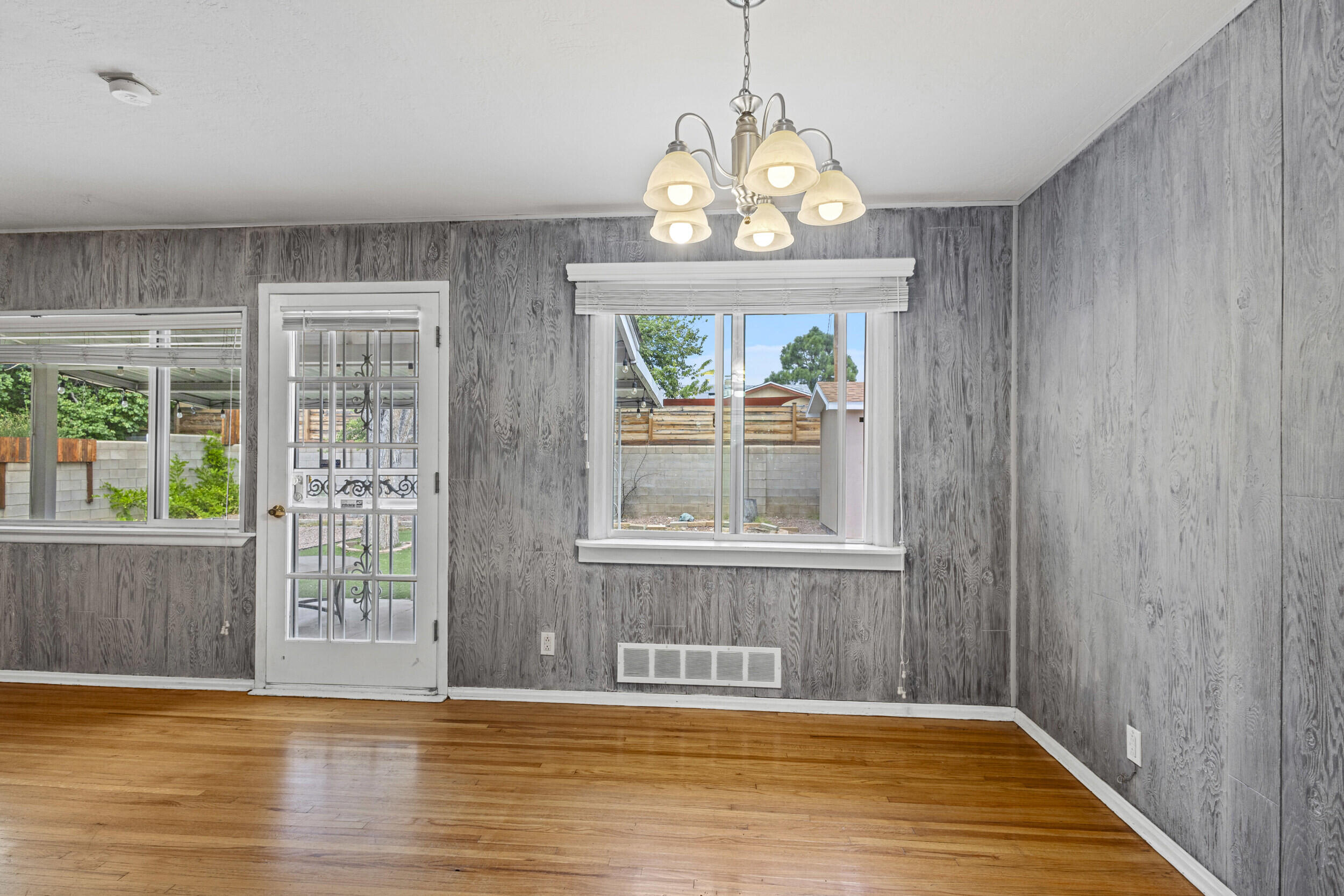 3208 San Pedro Drive NE