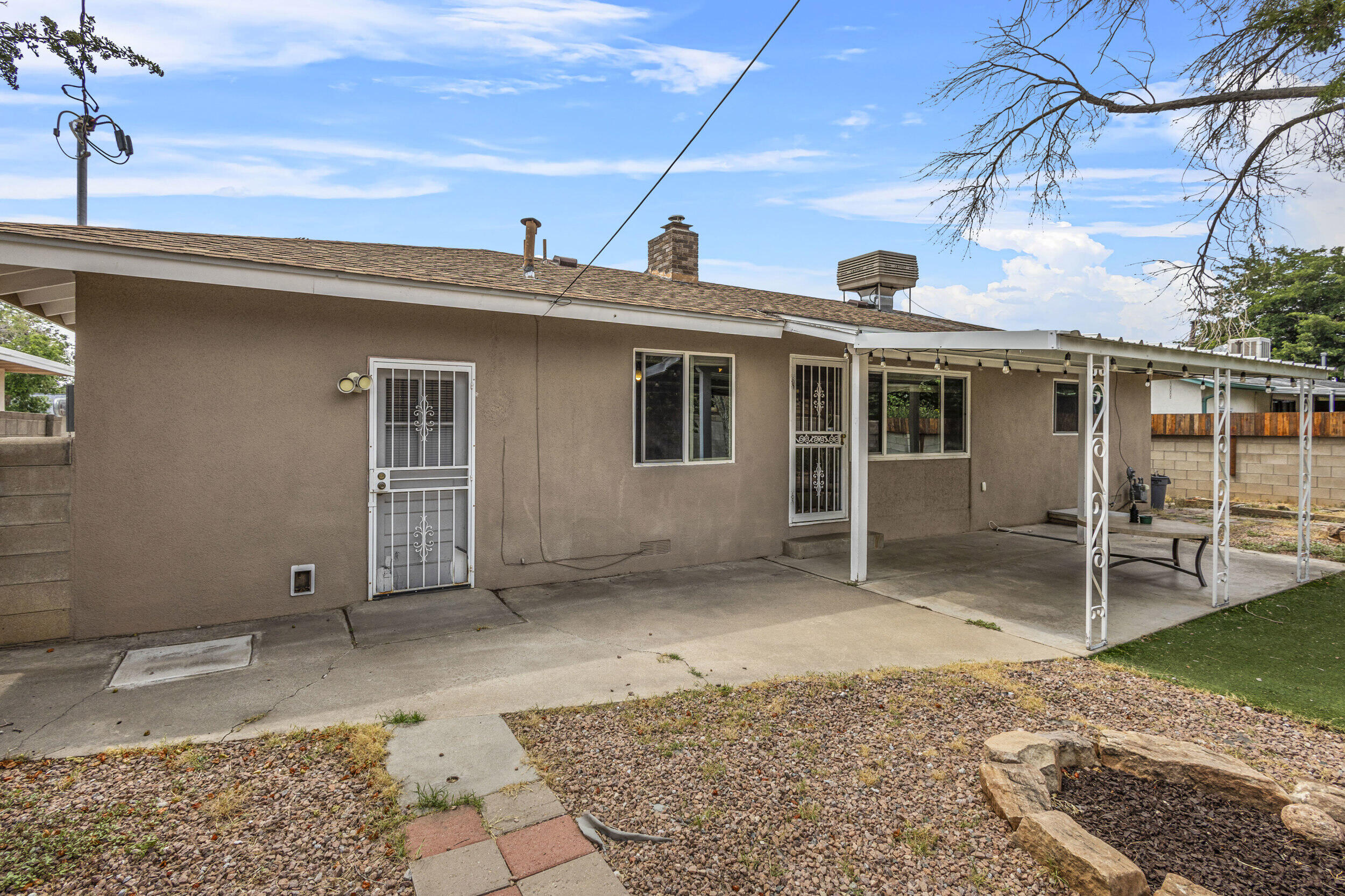 3208 San Pedro Drive NE