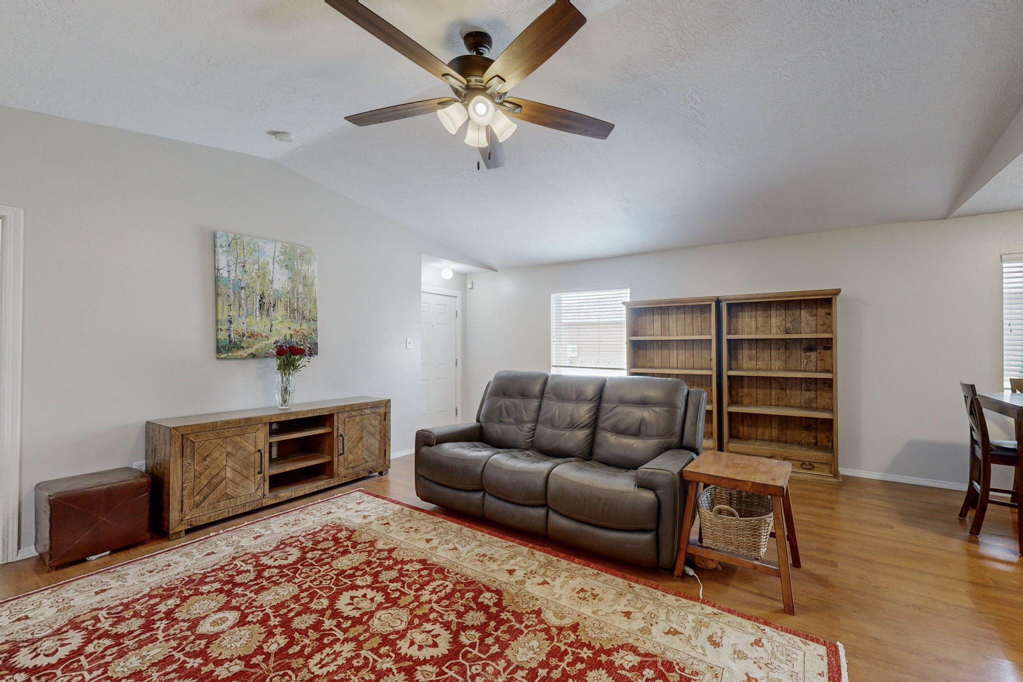 11219 Vistazo Place SE