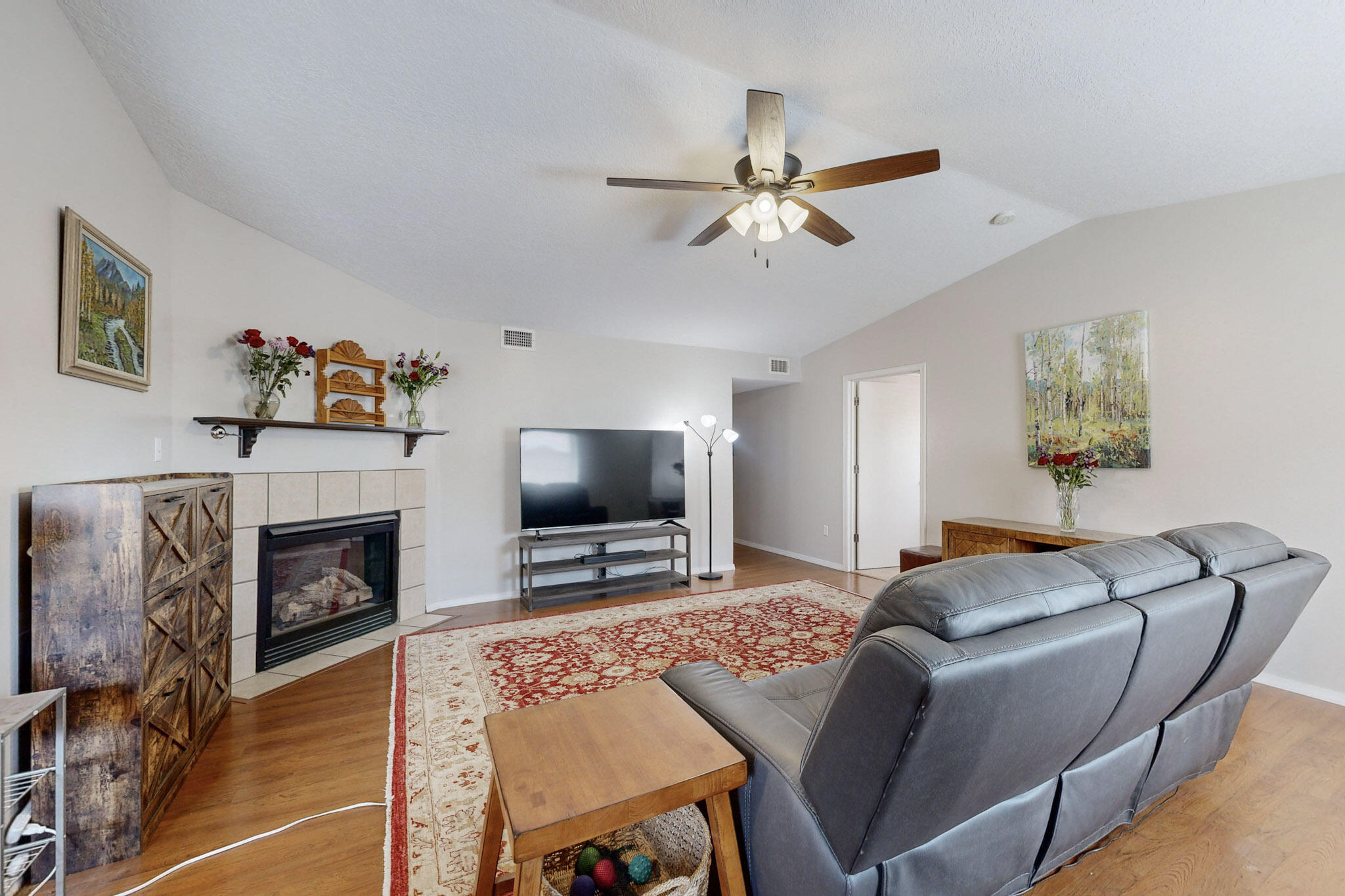 11219 Vistazo Place SE