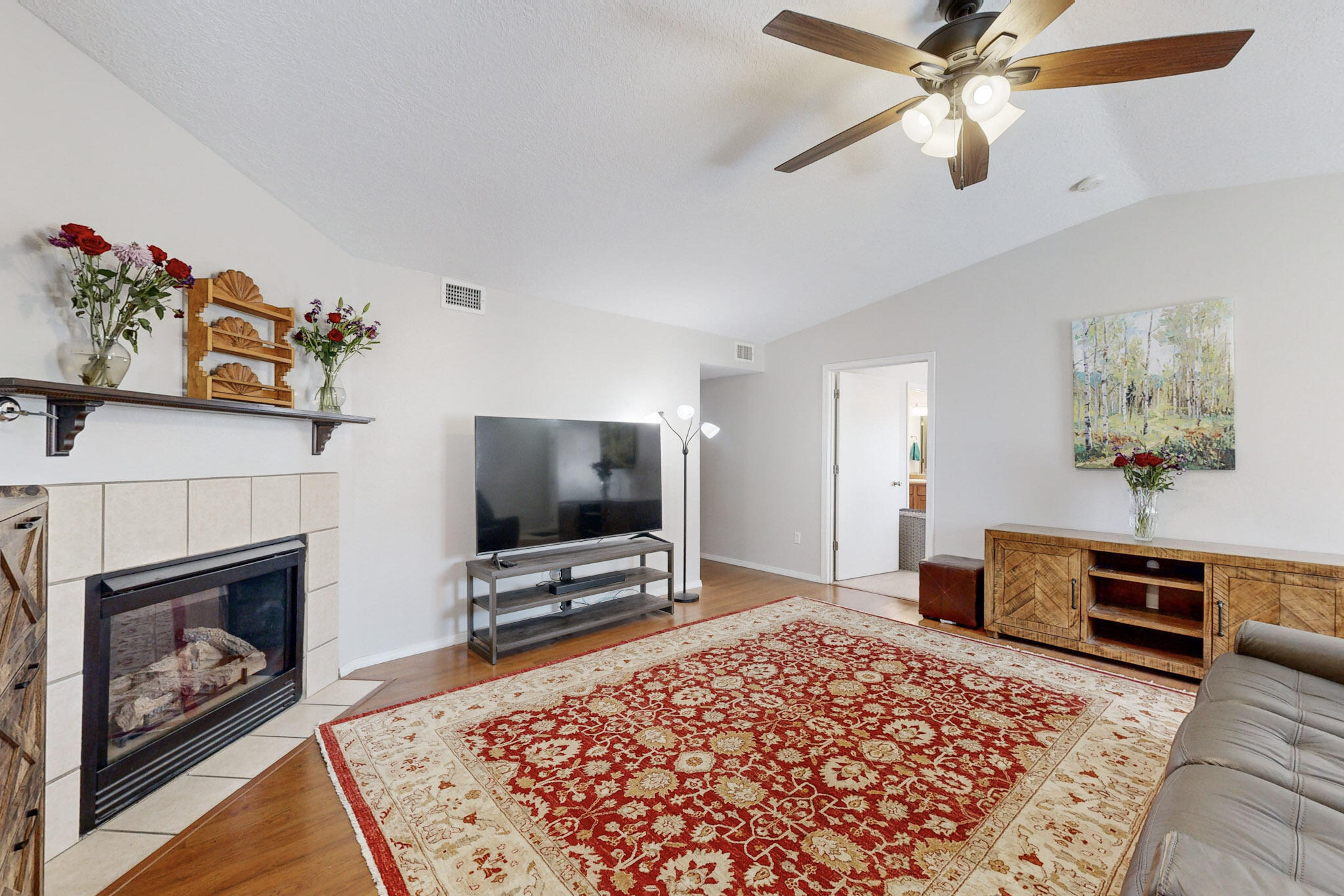 11219 Vistazo Place SE