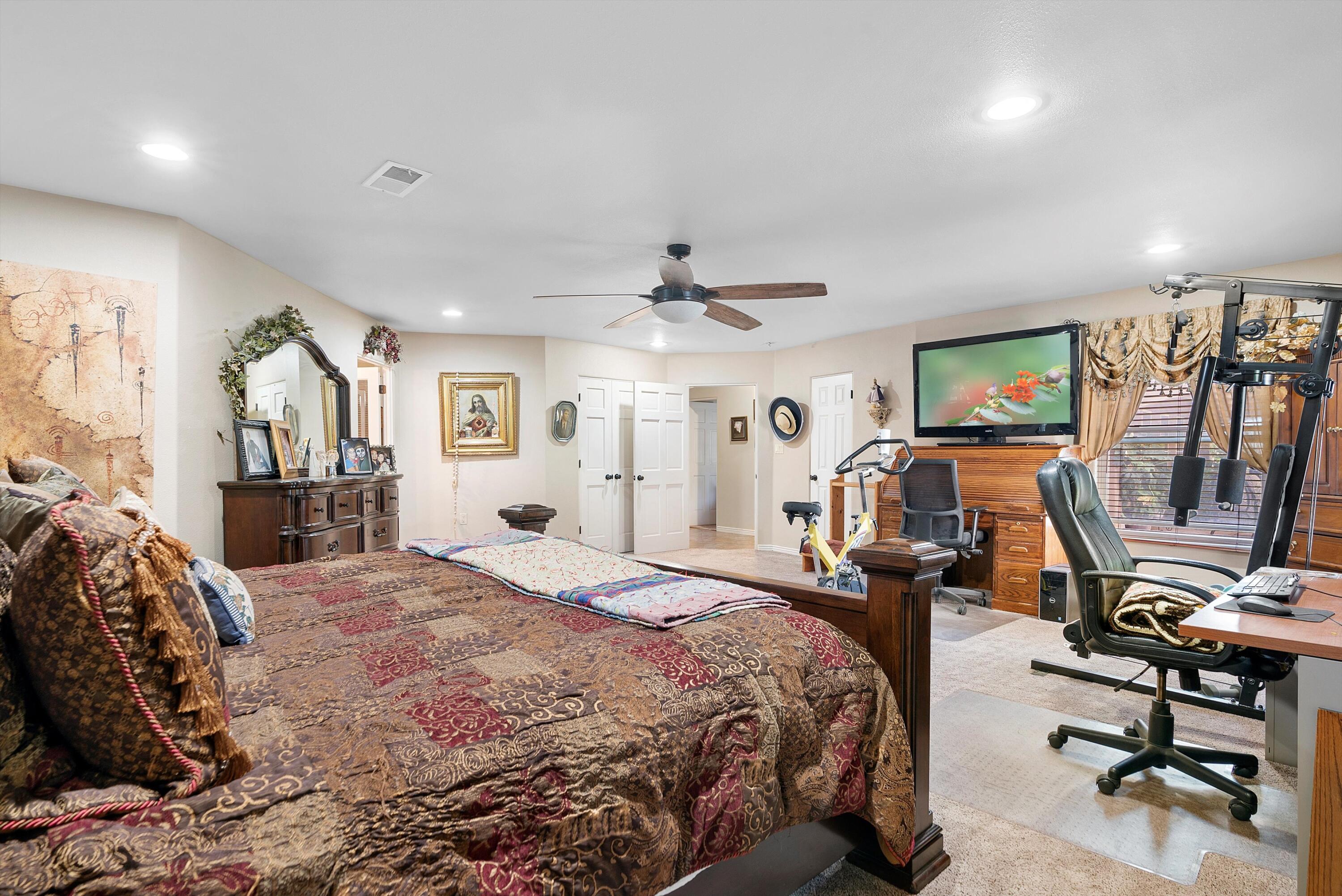 5653 Cletsoway Drive SW