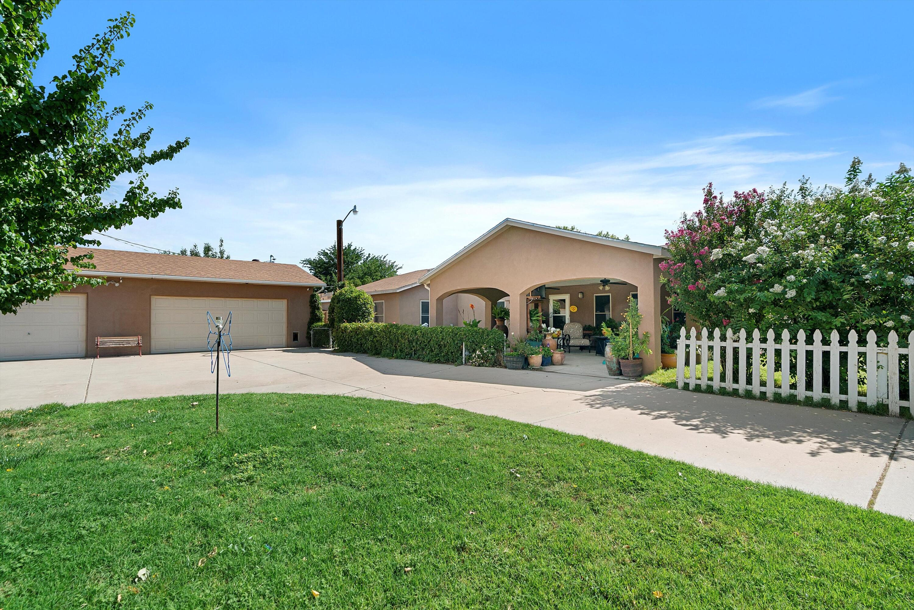 5653 Cletsoway Drive SW