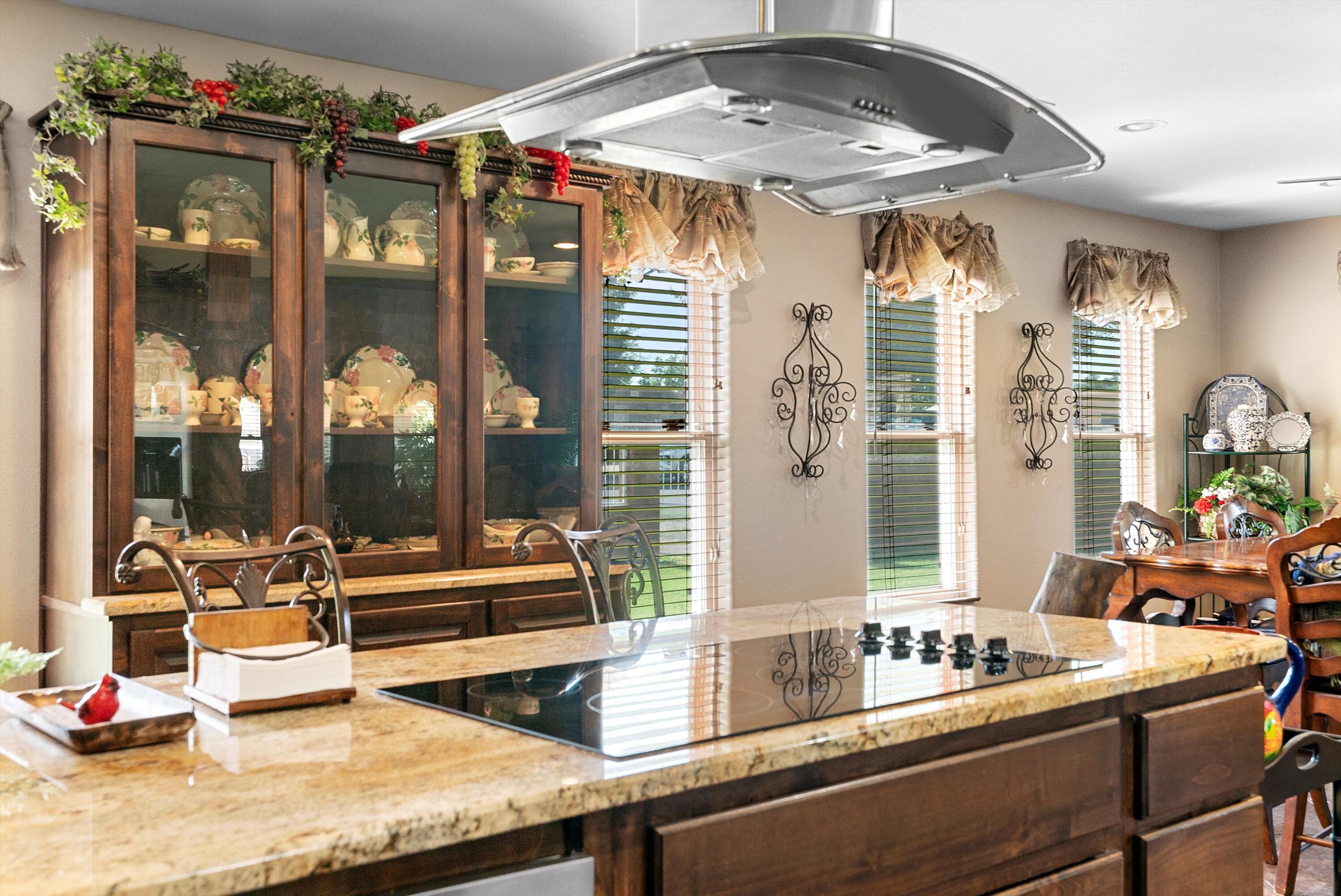 5653 Cletsoway Drive SW