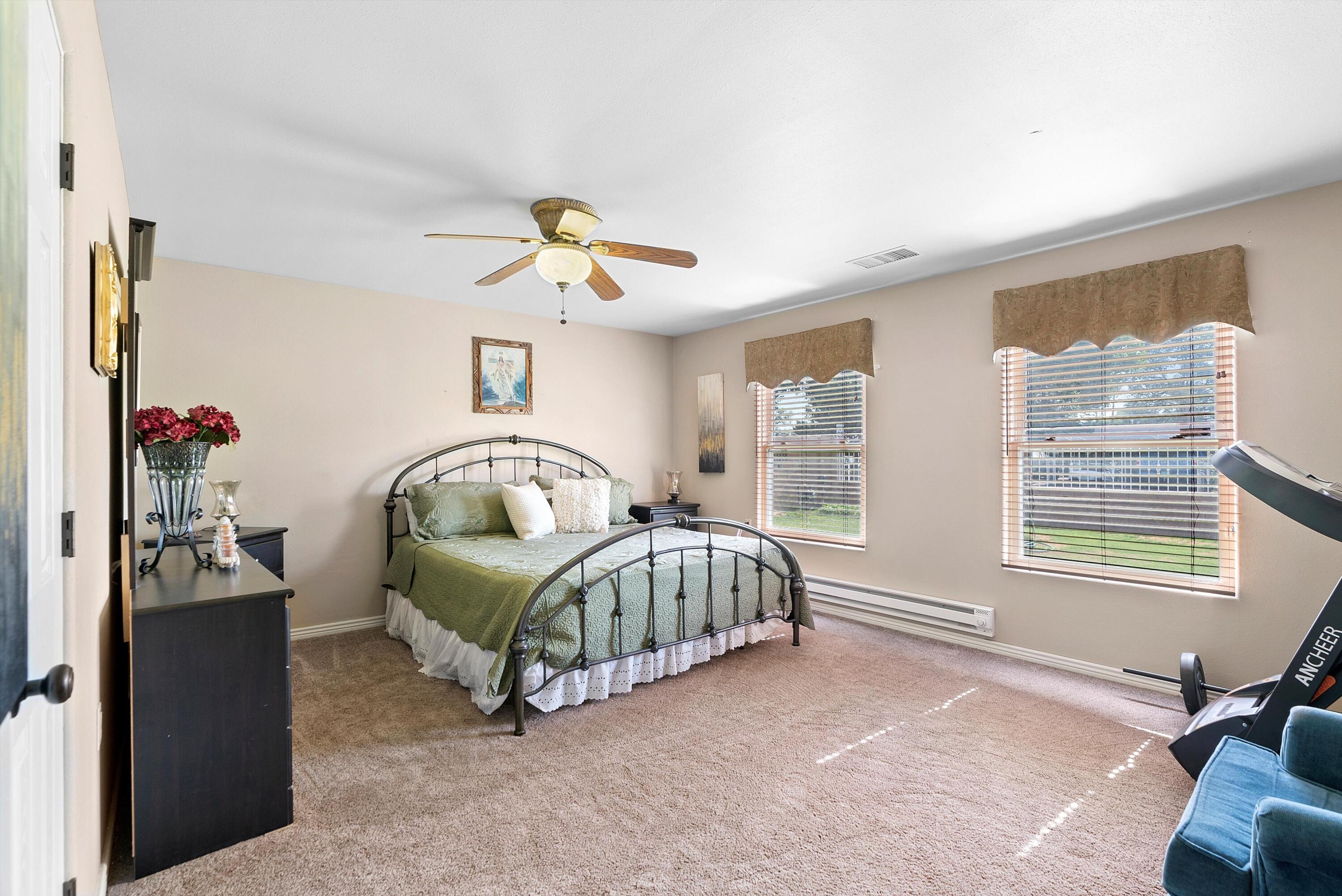 5653 Cletsoway Drive SW