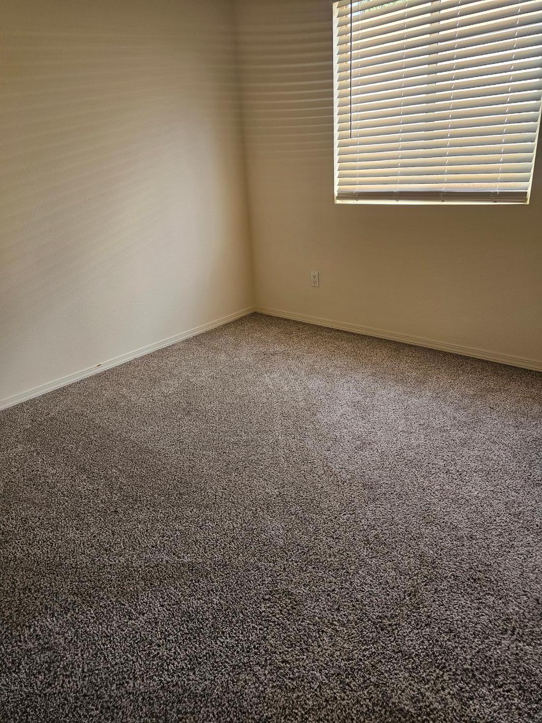 3448 Flat Iron Road NE