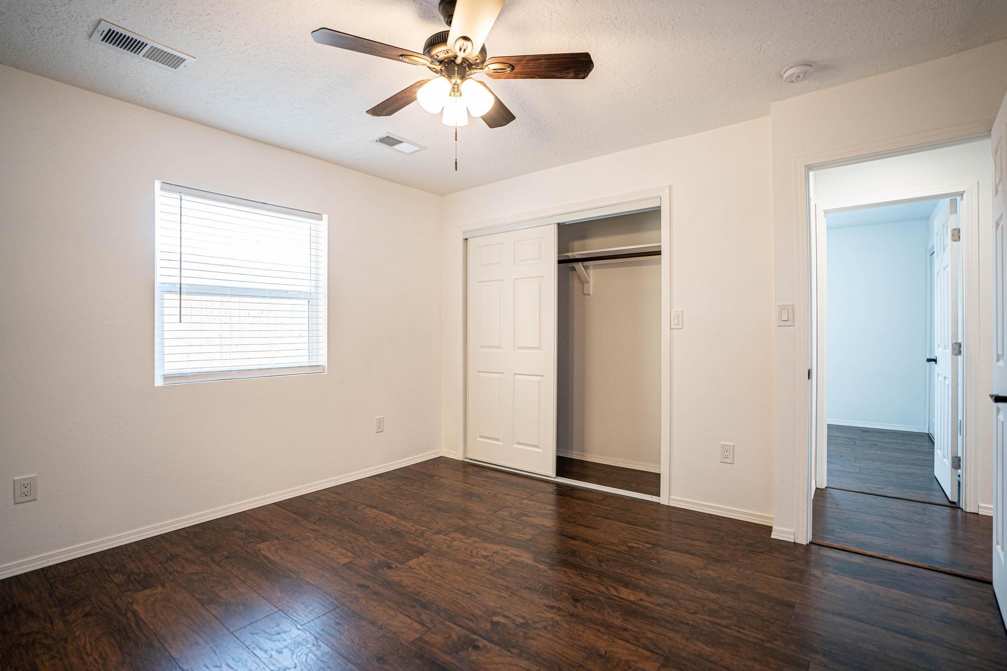 1609 W Gilbert Avenue