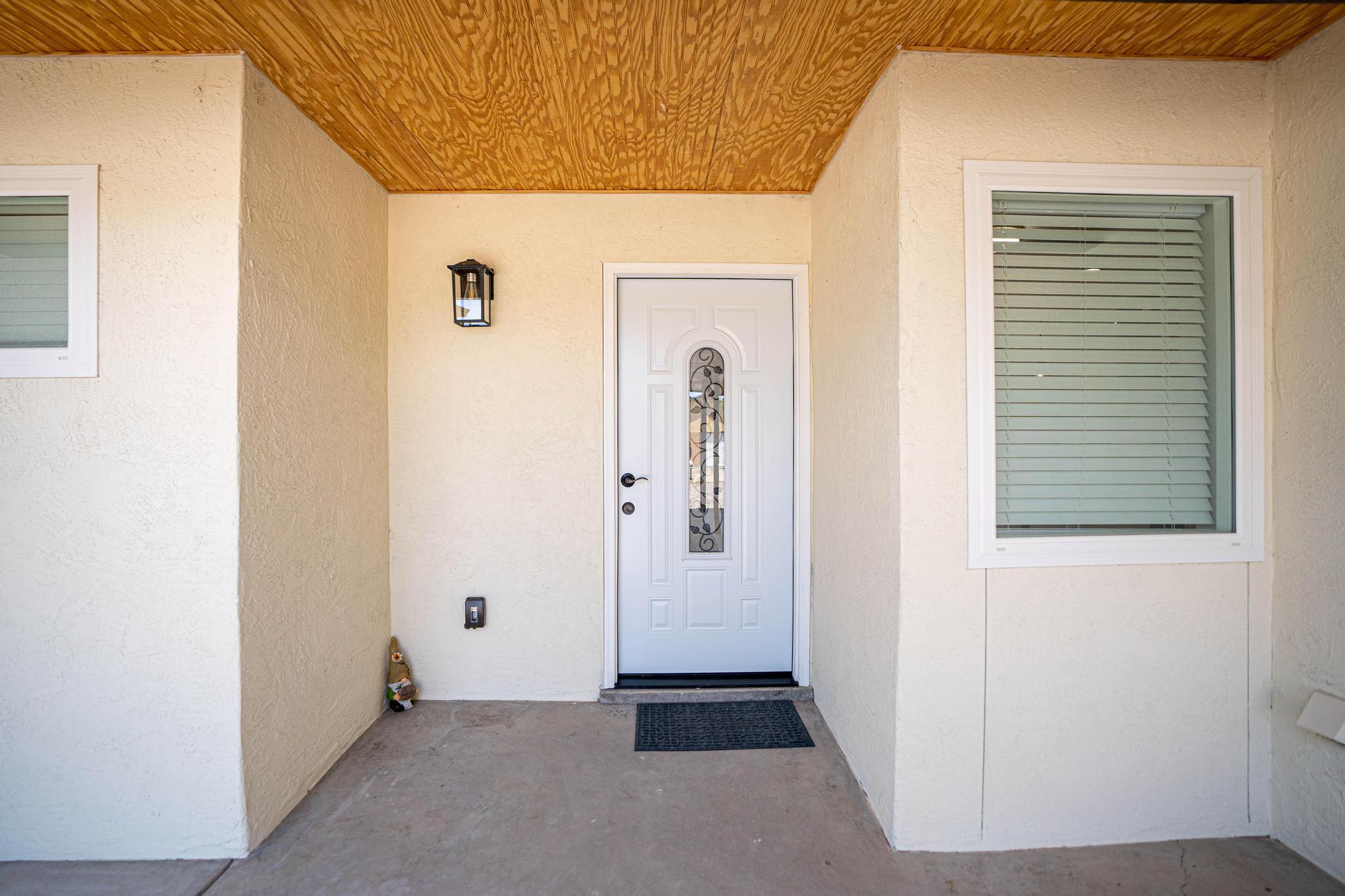 1609 W Gilbert Avenue