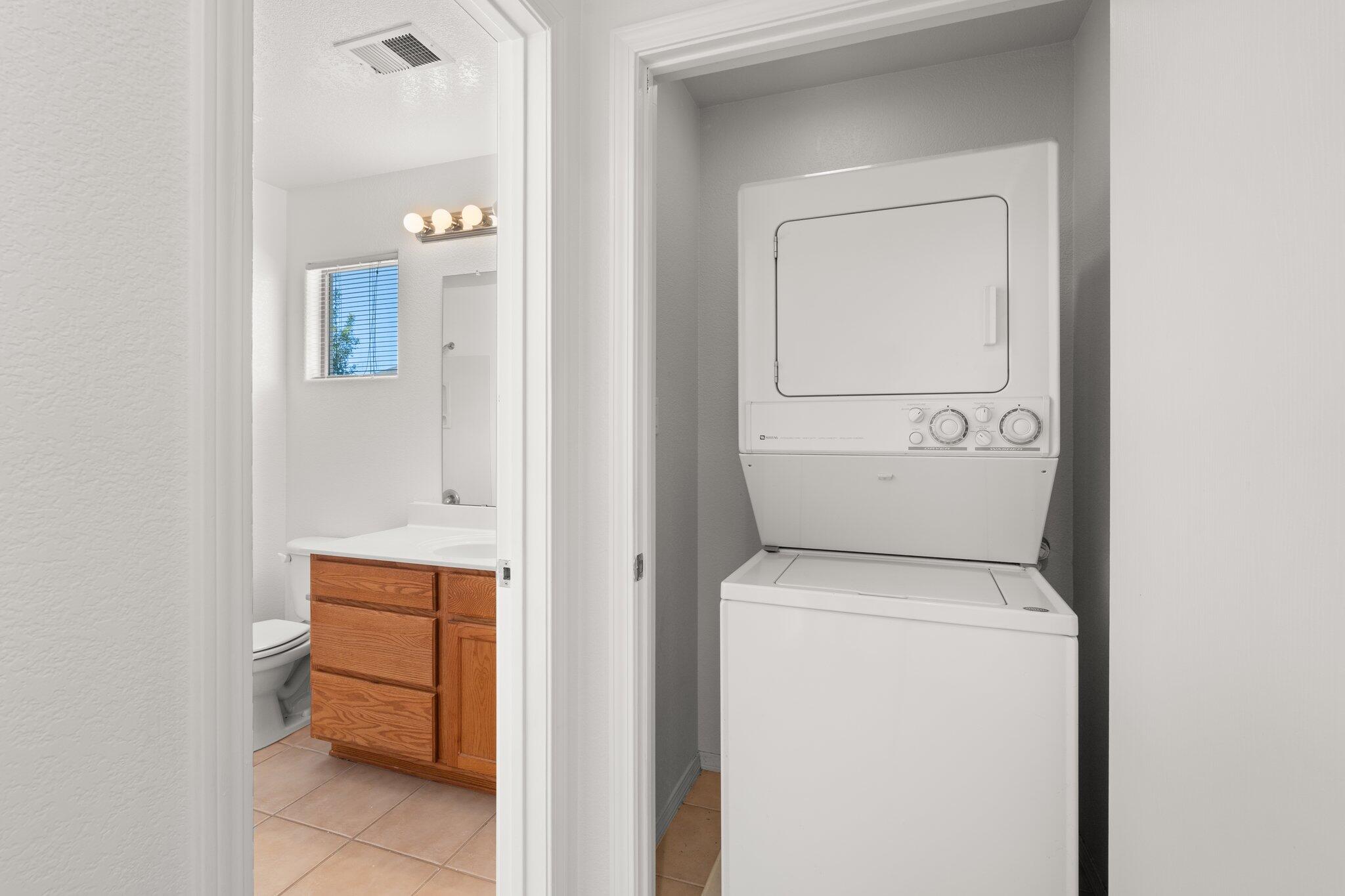 5640 Valle Alegre Way NW