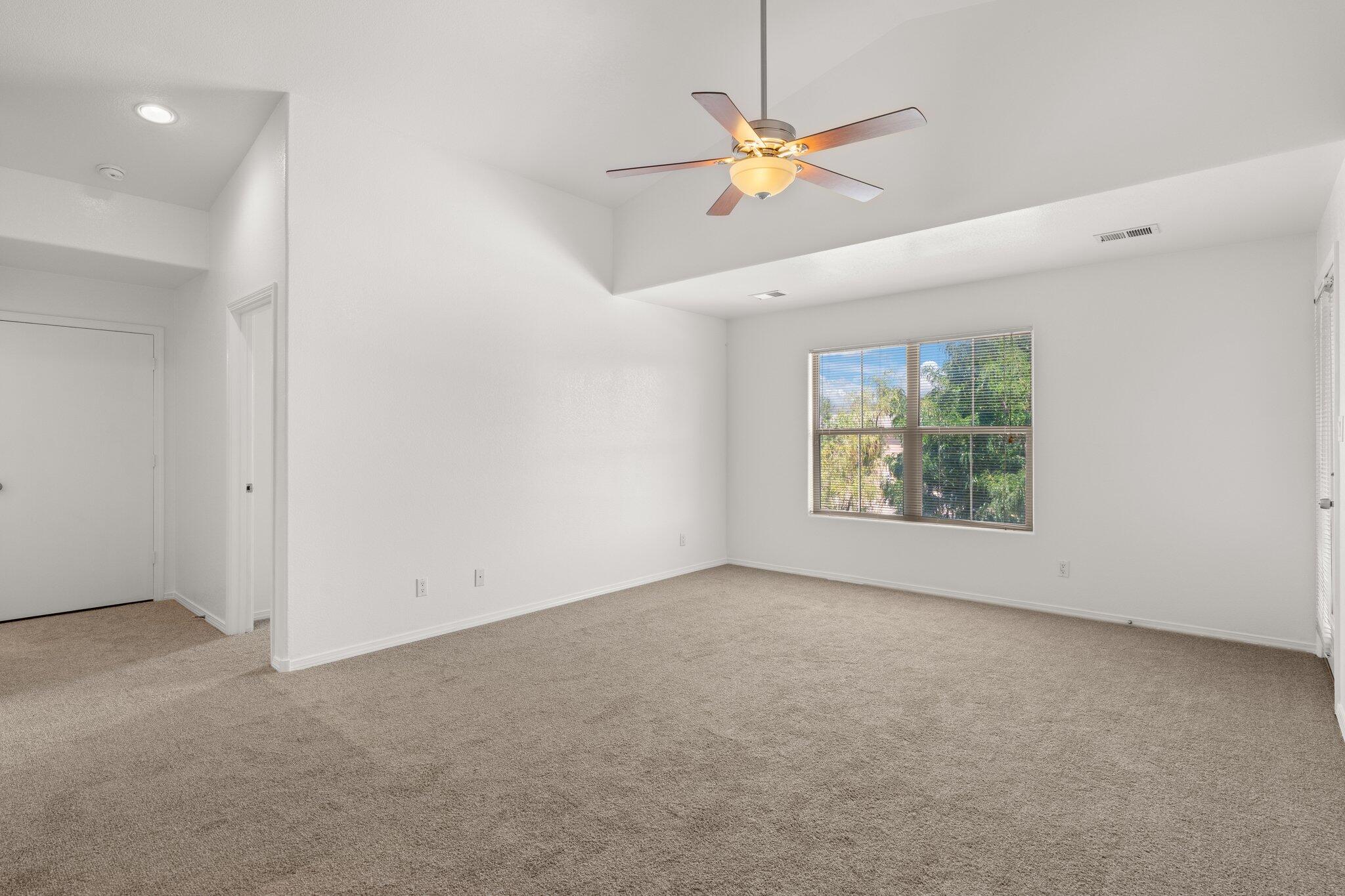 5640 Valle Alegre Way NW