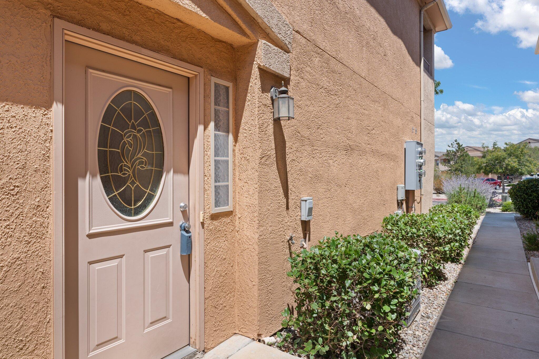 5640 Valle Alegre Way NW