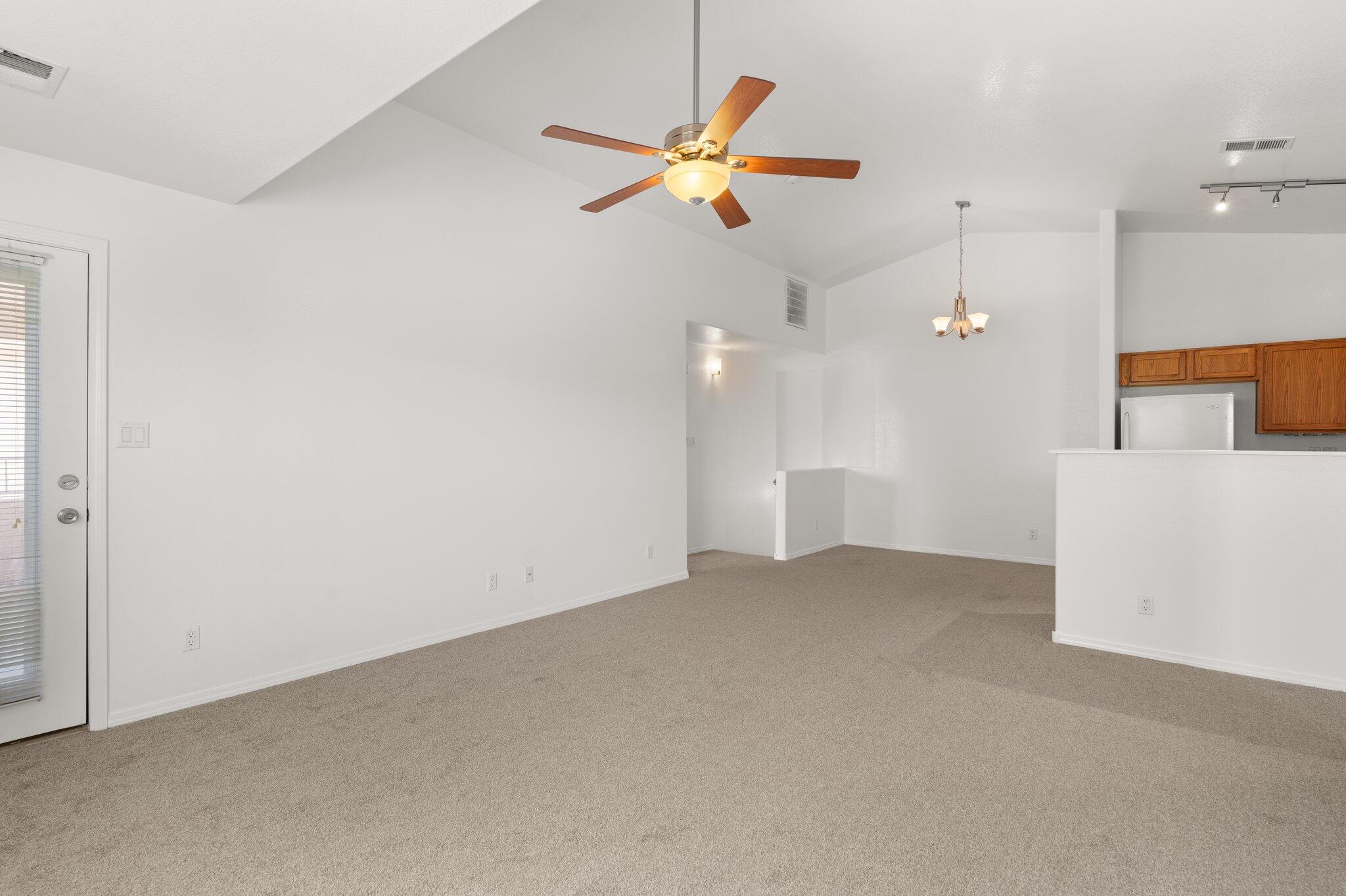 5640 Valle Alegre Way NW