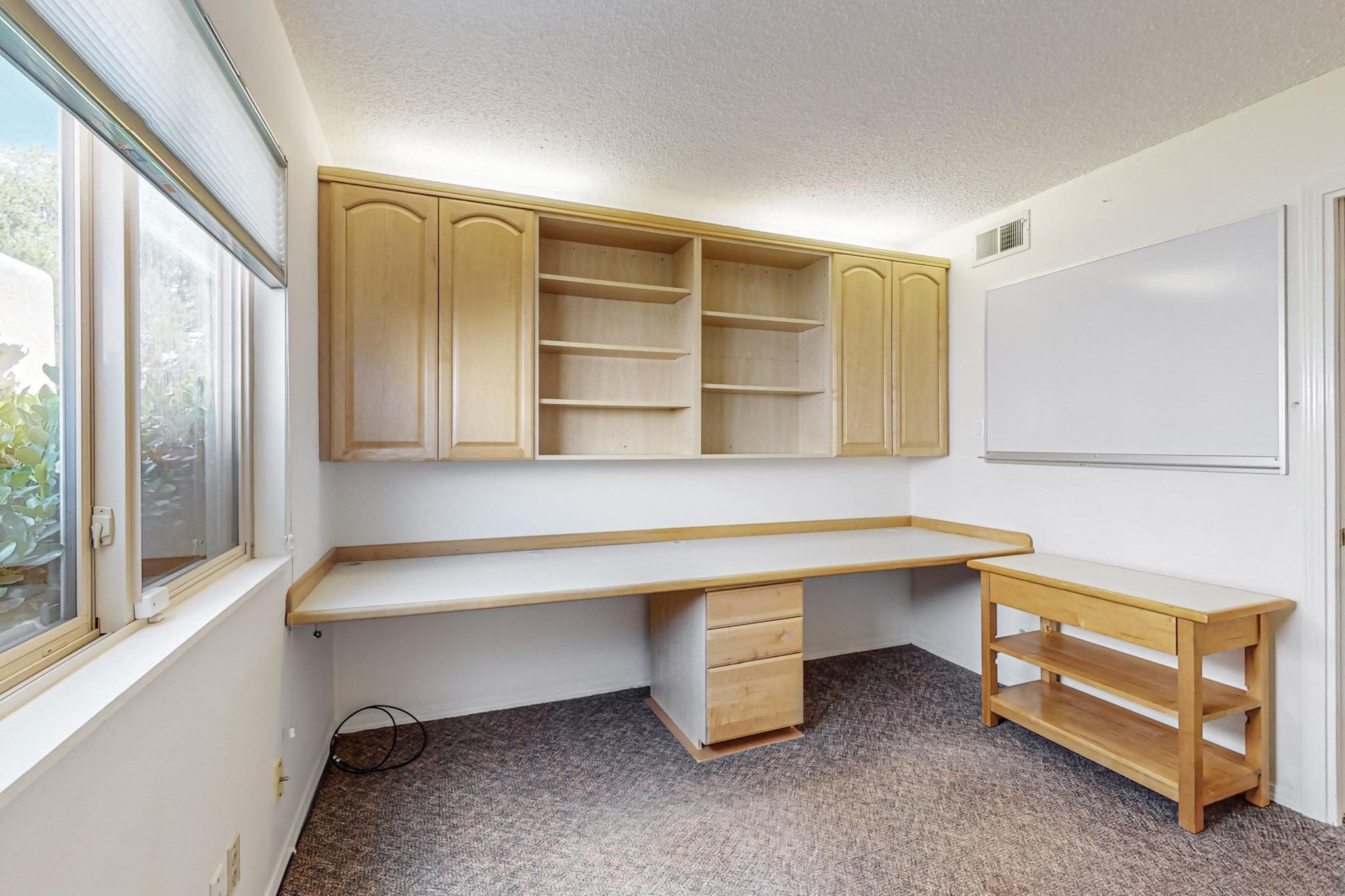 8504 CHAMBERS Place NE