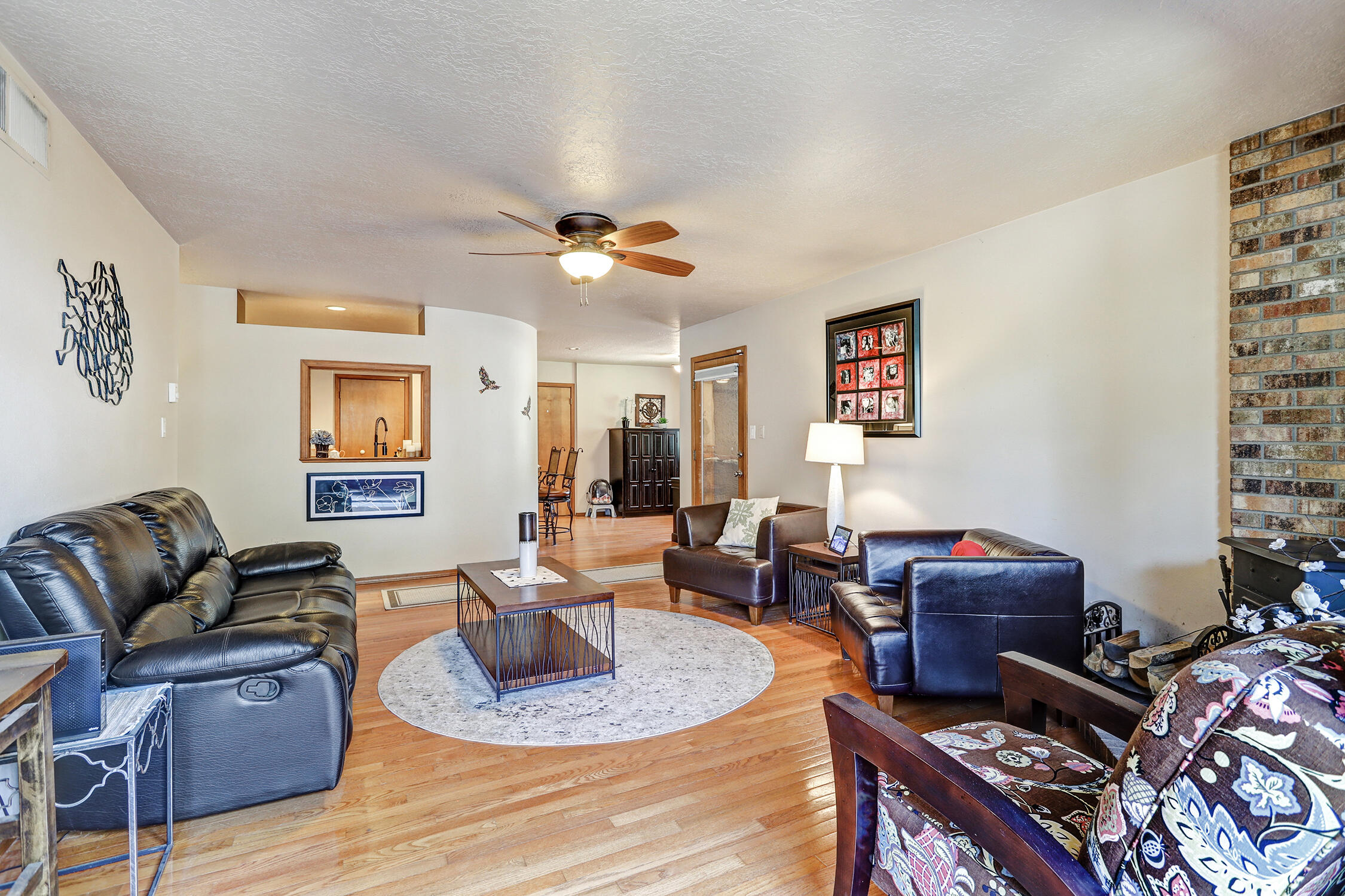 1004 DASKALOS Drive NE