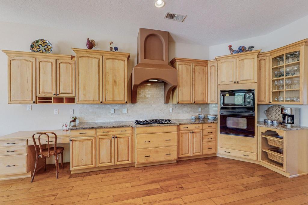 6518 Oersted Road NE