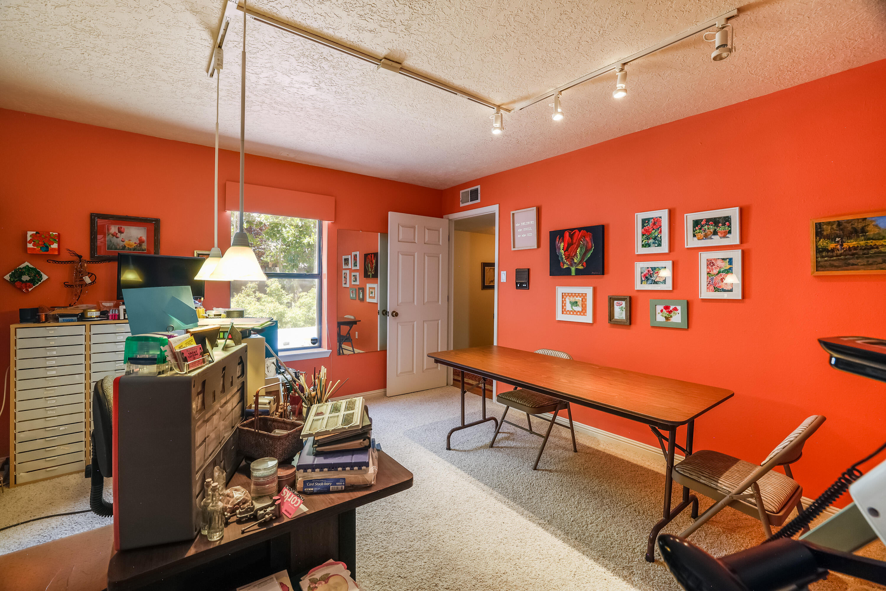 9922 Tanoan Drive NE