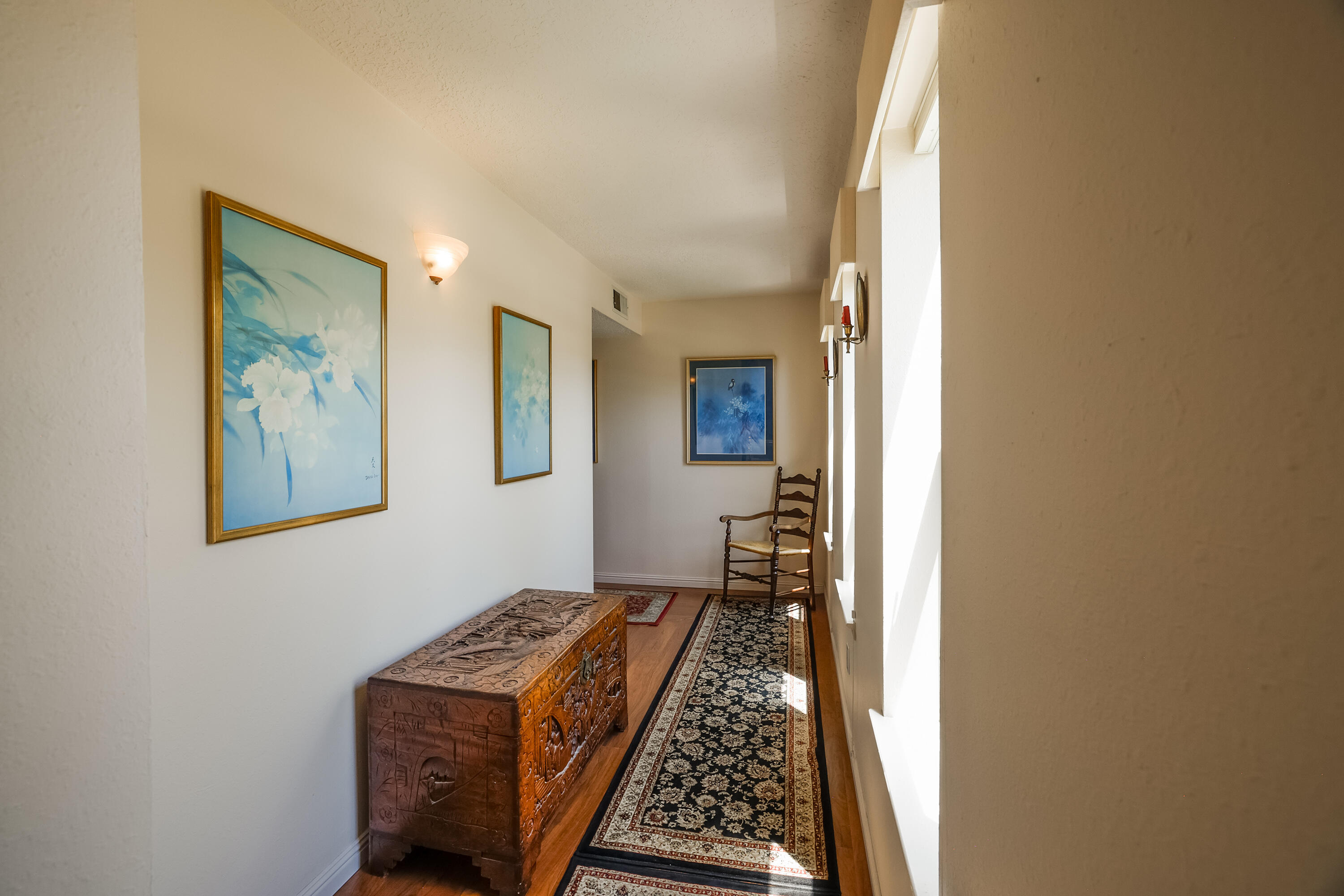 9922 Tanoan Drive NE