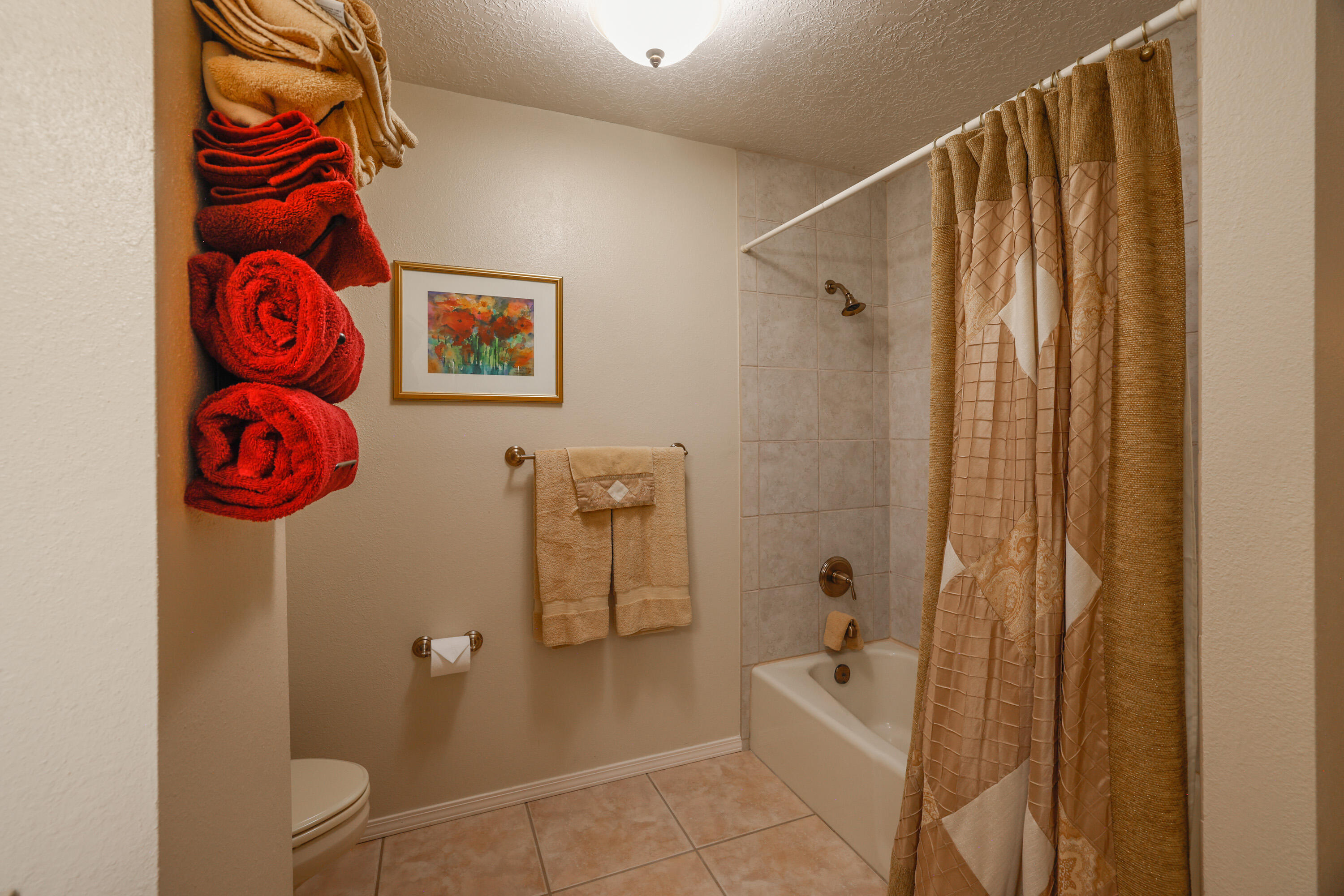 9922 Tanoan Drive NE