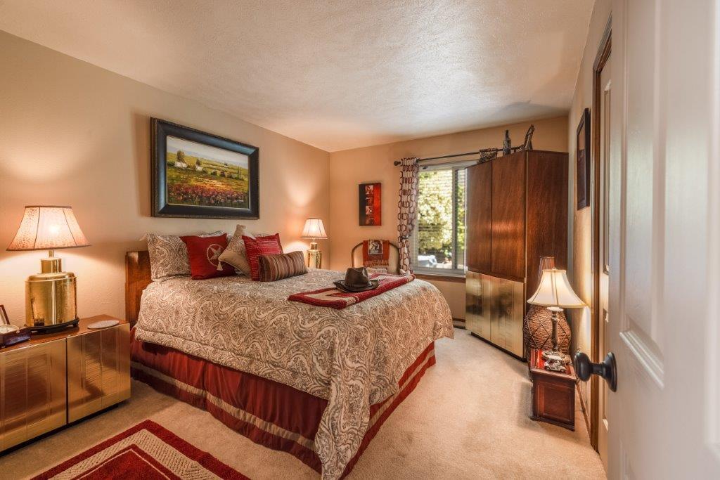 14308 Soula Drive NE