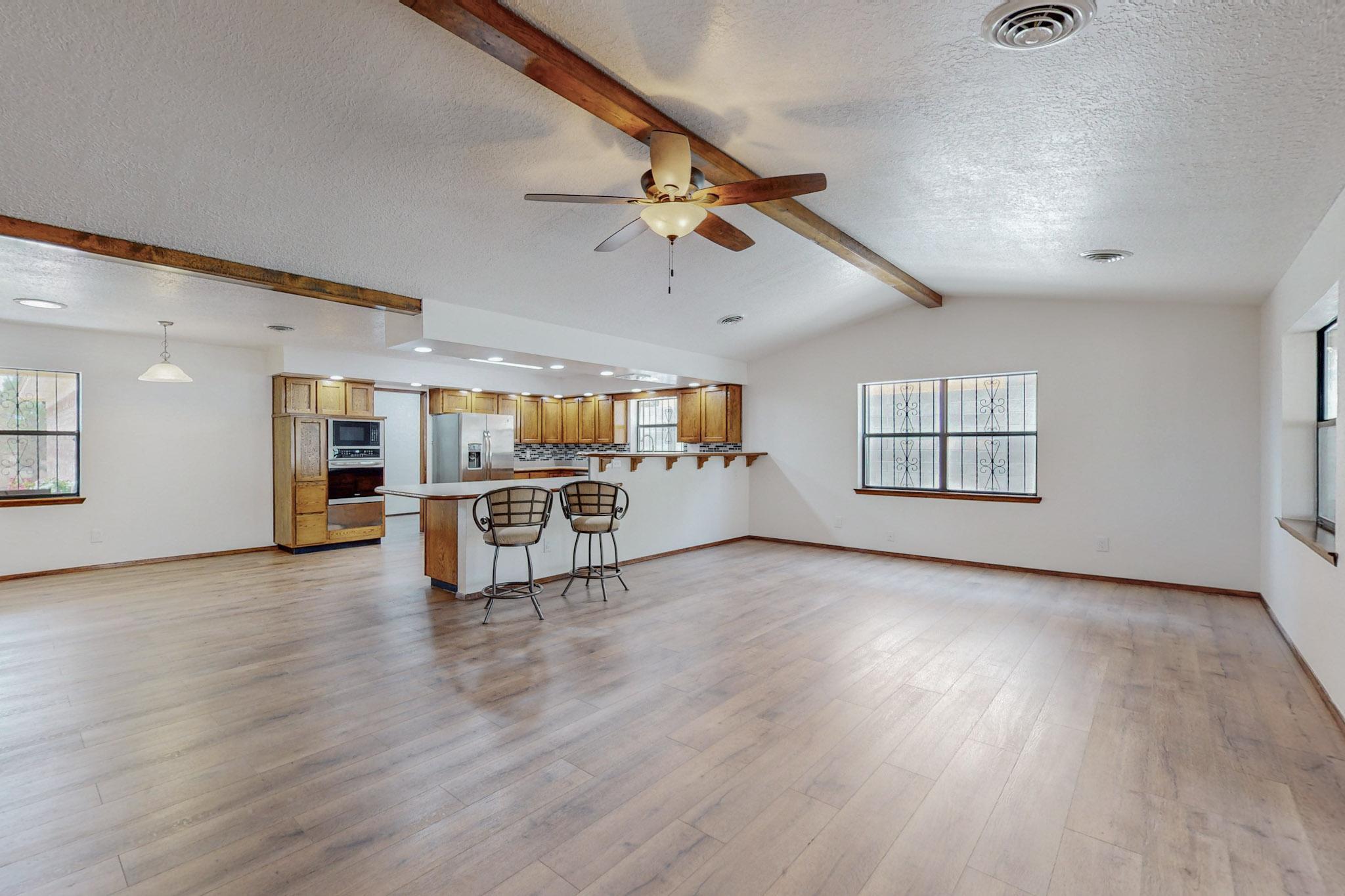 7305 Carson Trail NW