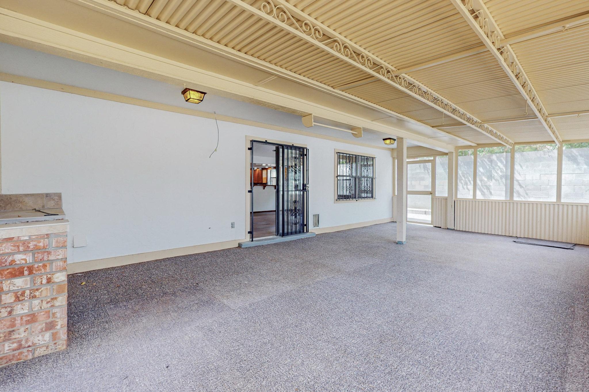 7305 Carson Trail NW