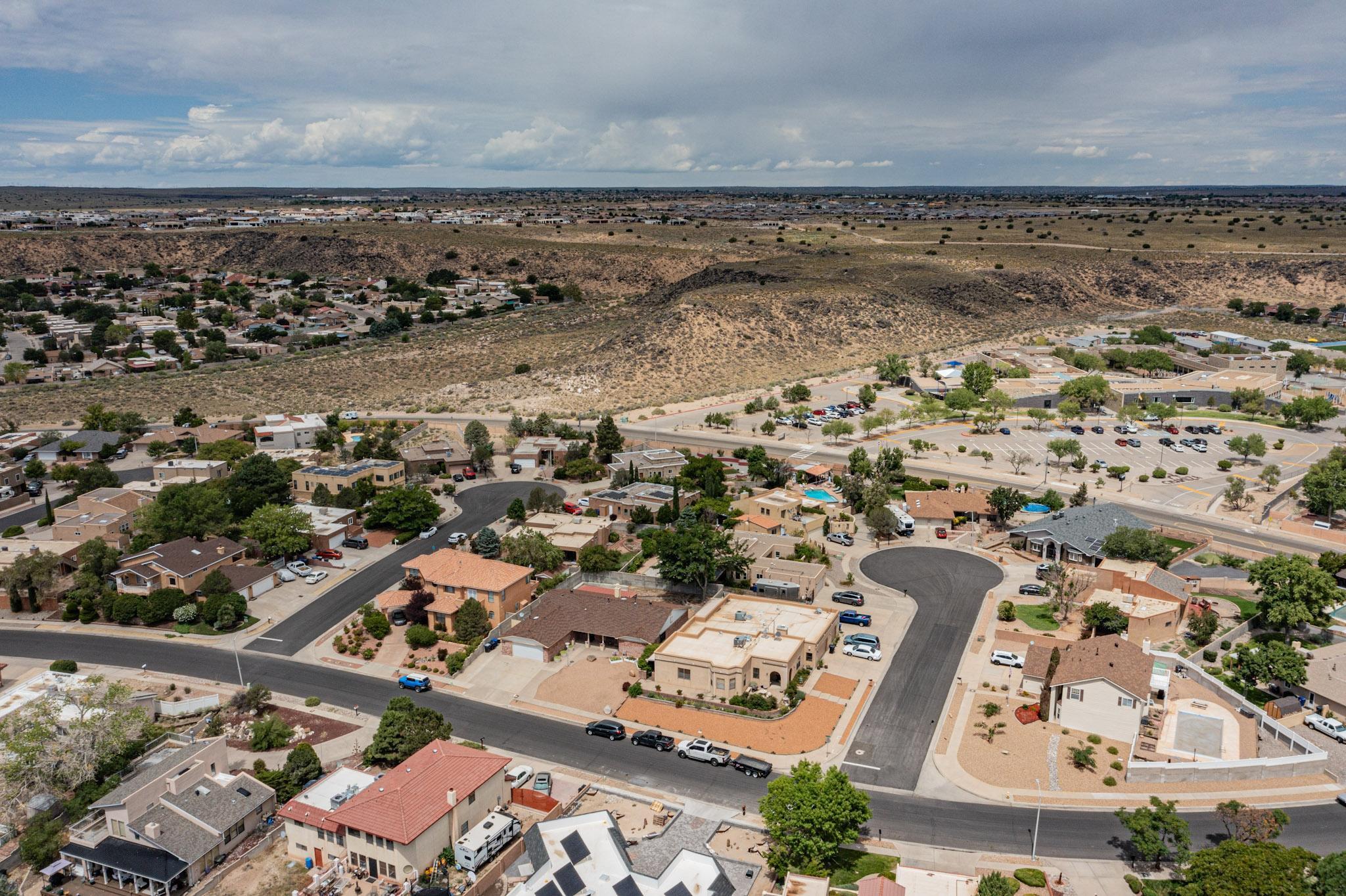 7305 Carson Trail NW