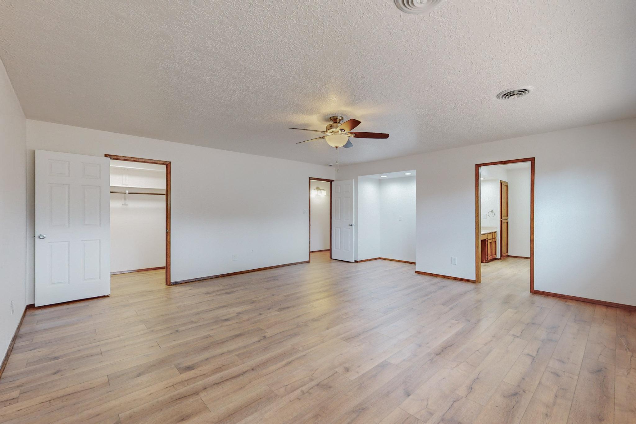 7305 Carson Trail NW