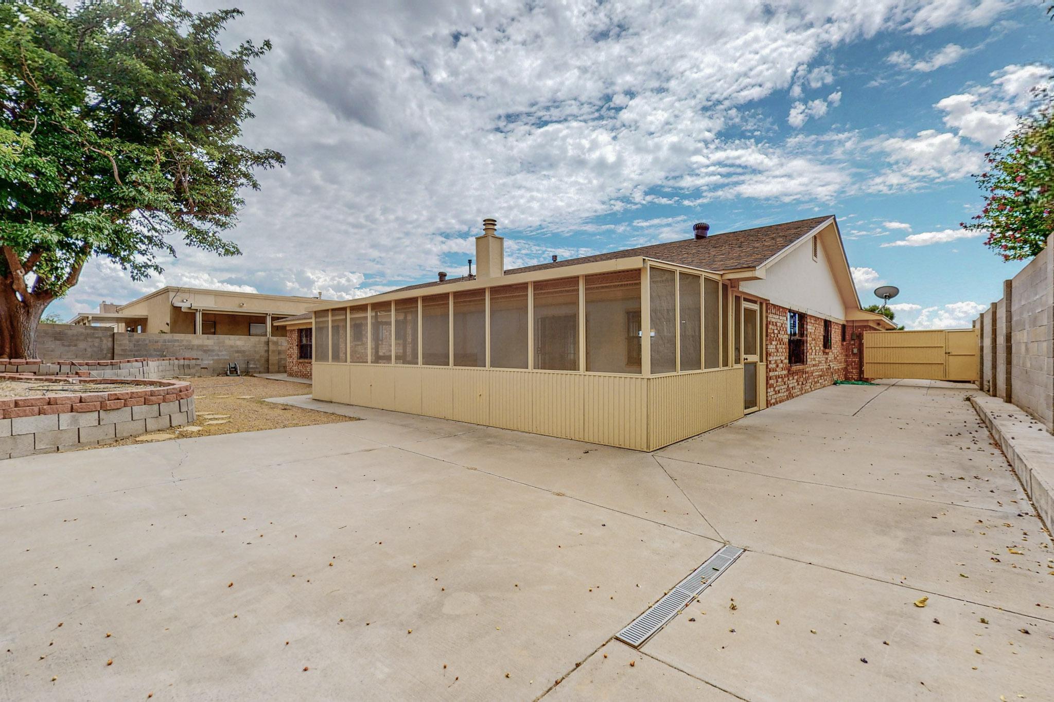 7305 Carson Trail NW