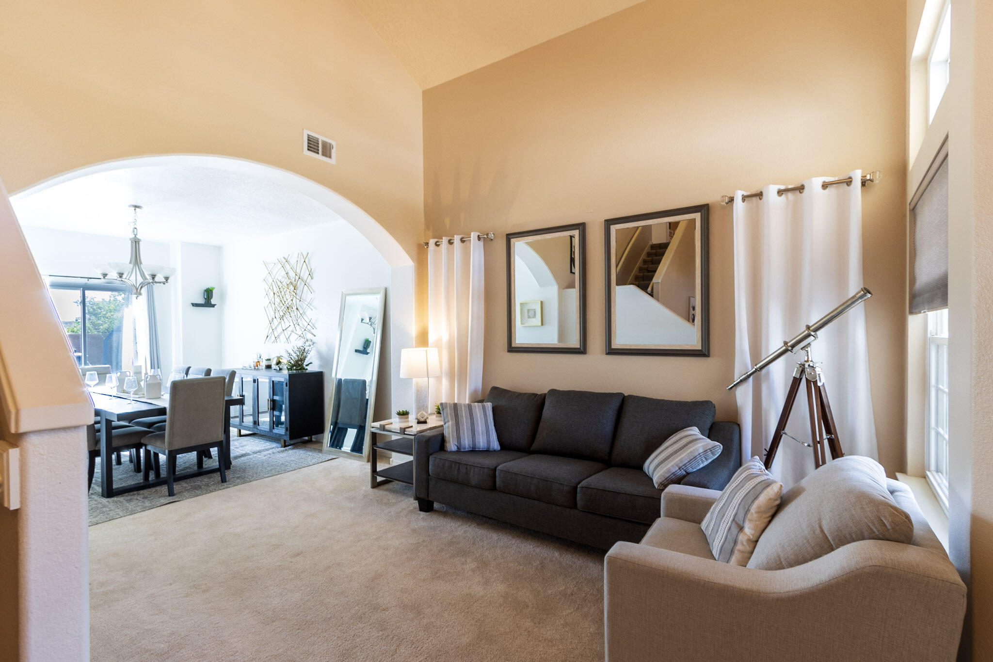 9912 BENTON Street NW