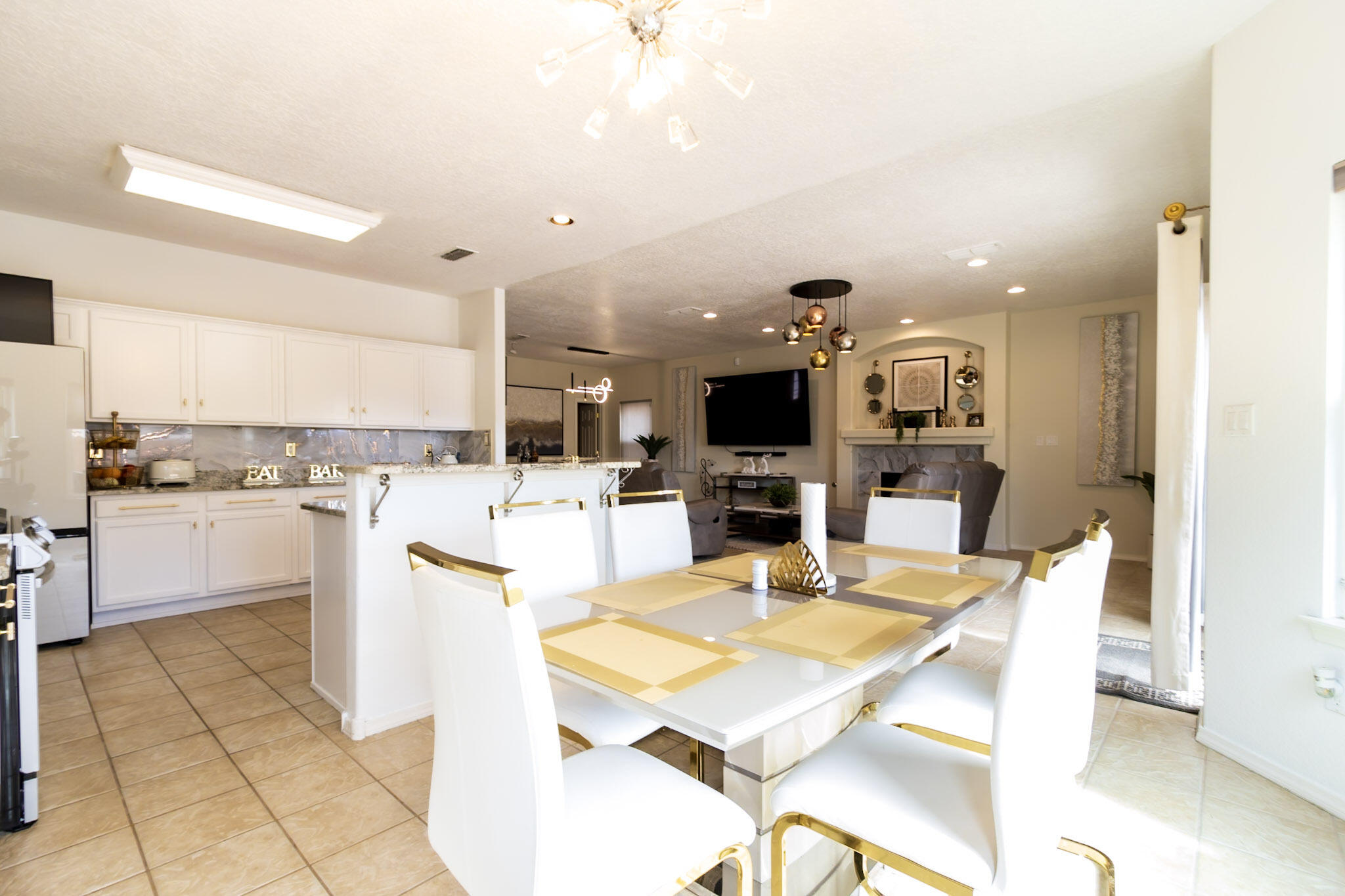 9912 BENTON Street NW