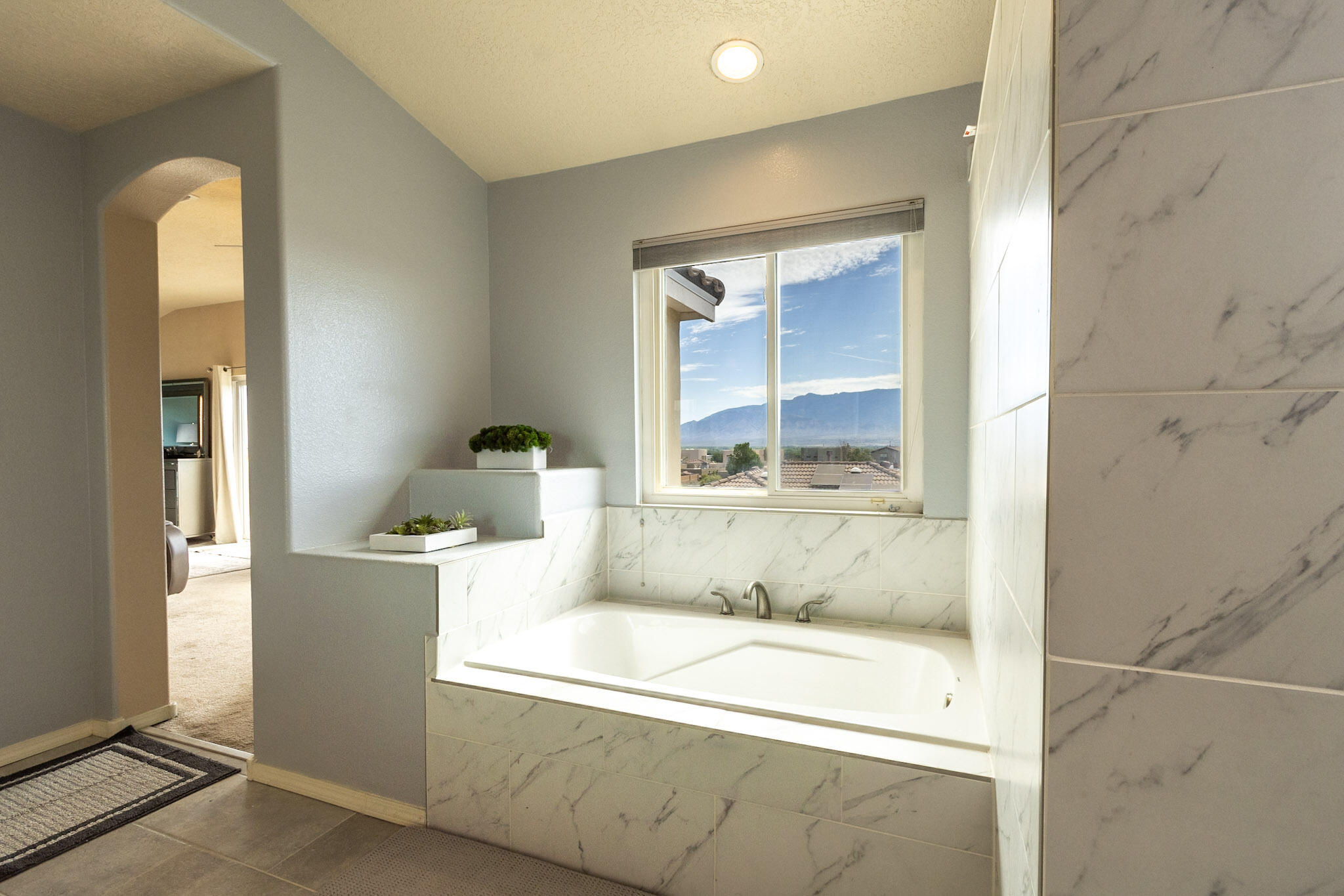 9912 BENTON Street NW