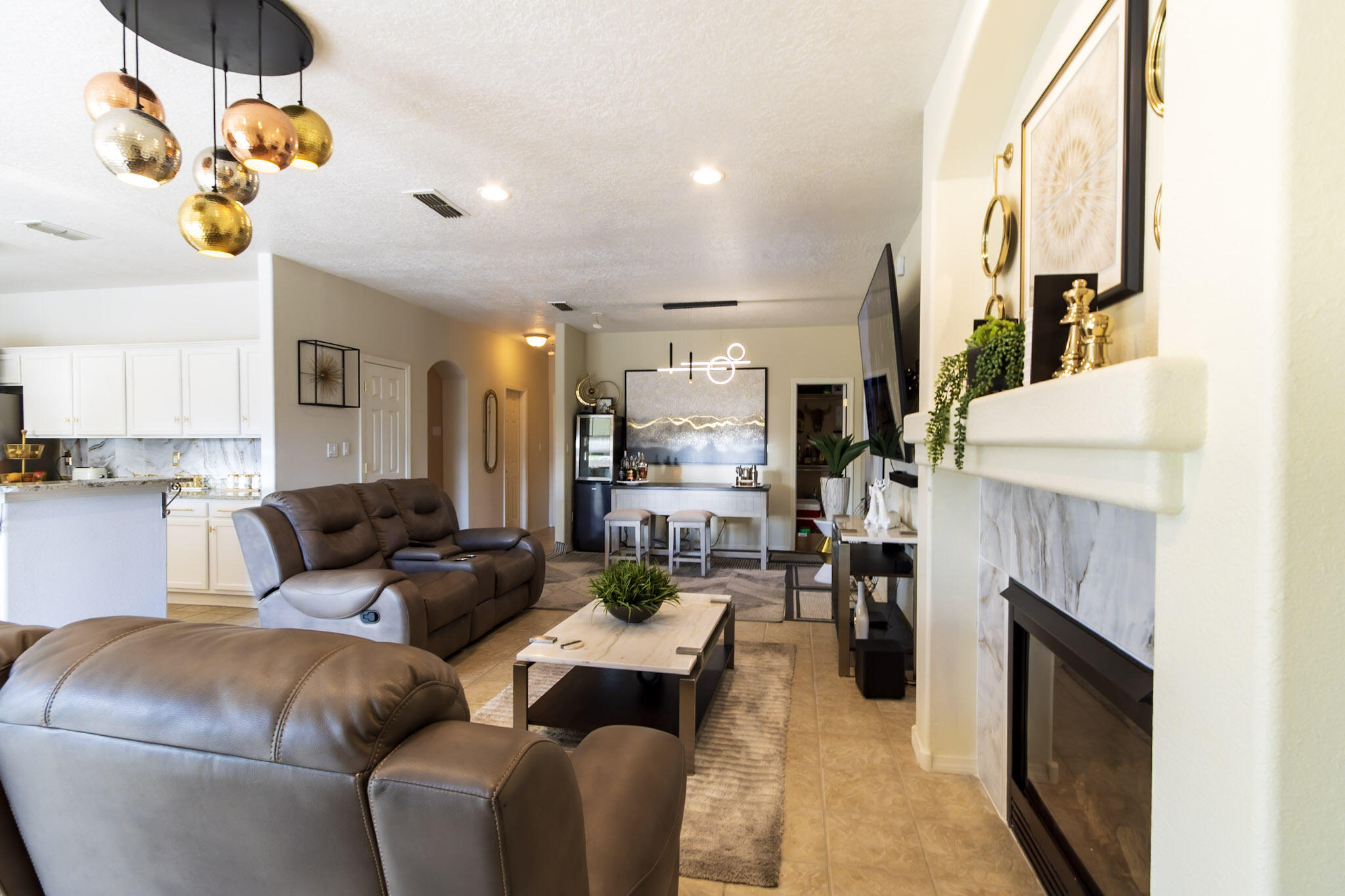 9912 BENTON Street NW